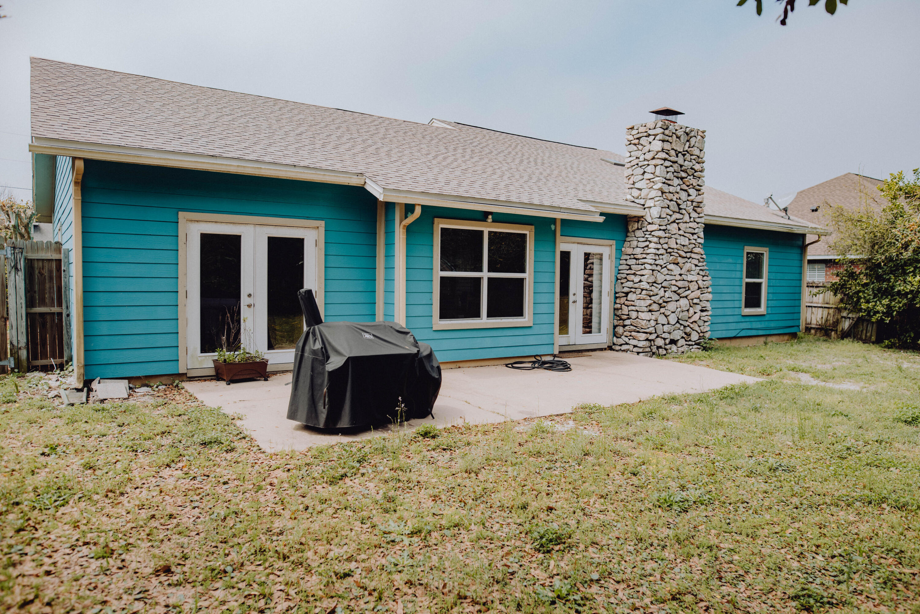 DOLPHIN ESTATES - Residential