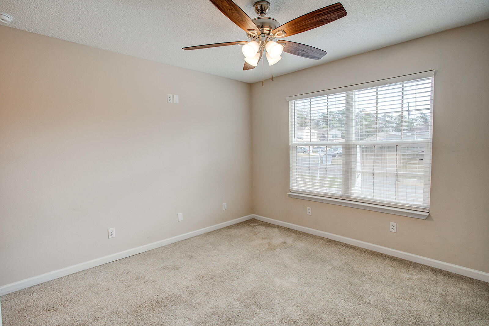 SWEETBRIAR STATION S/D - Residential