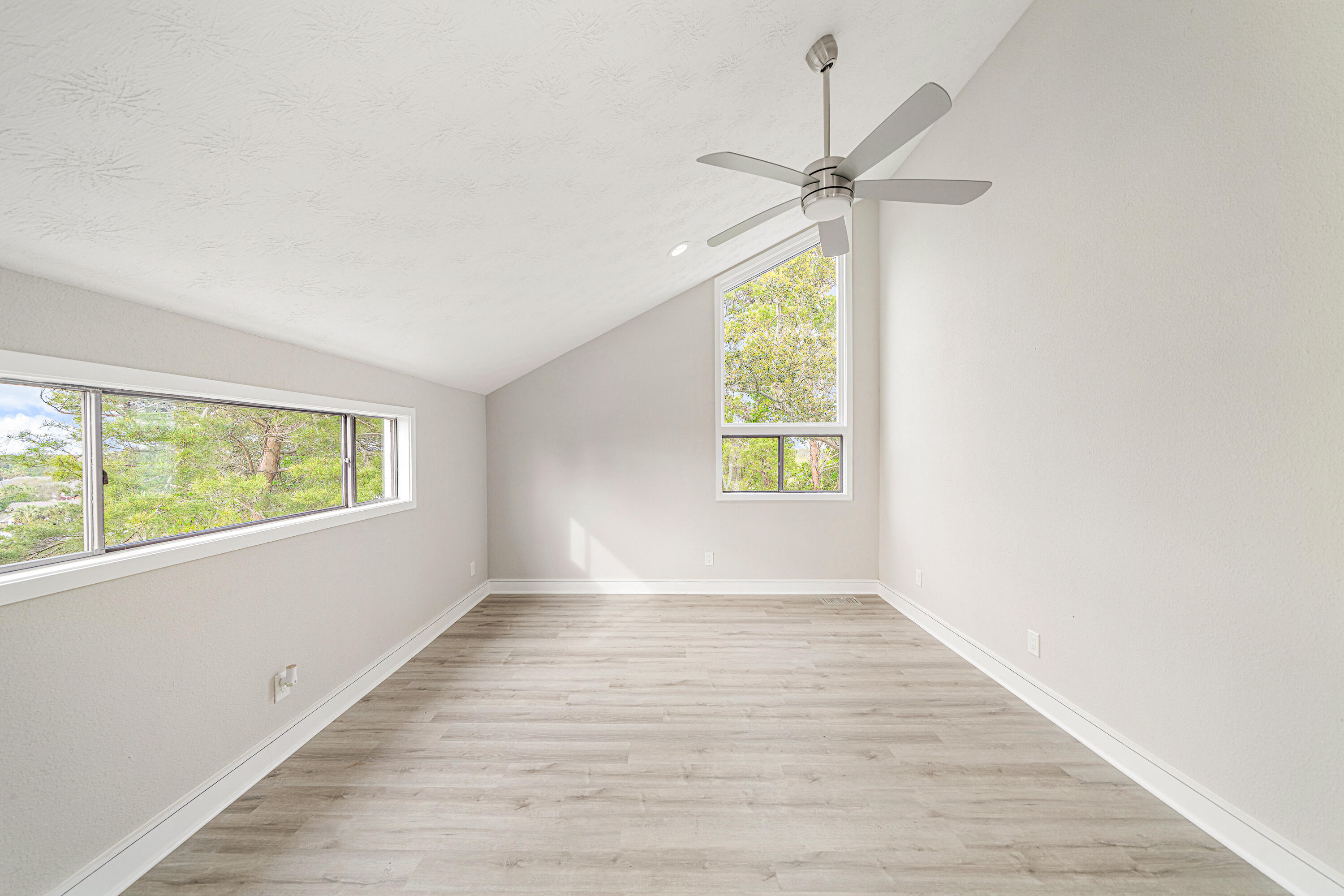 BEACONVIEW - Residential