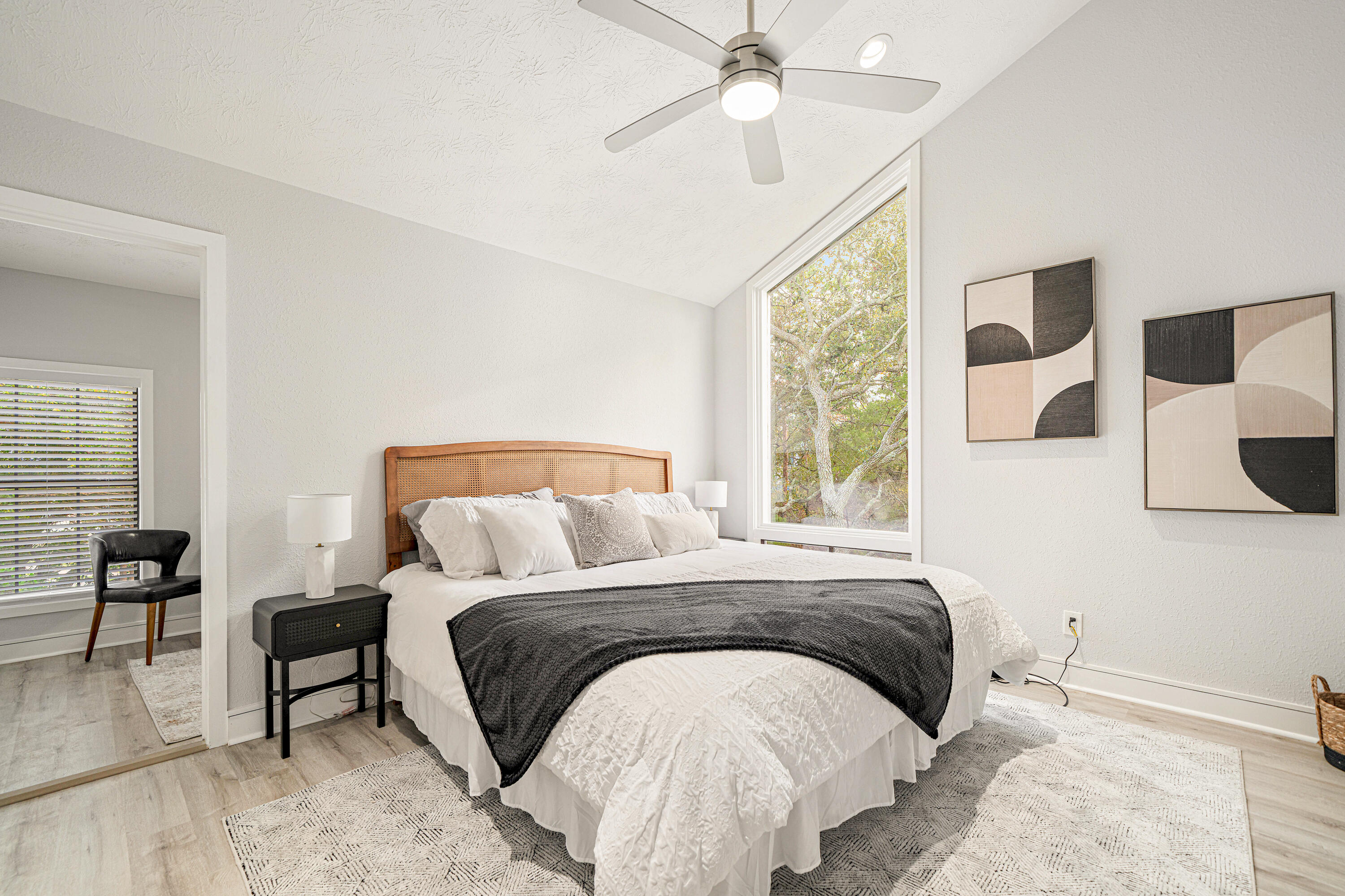 BEACONVIEW - Residential