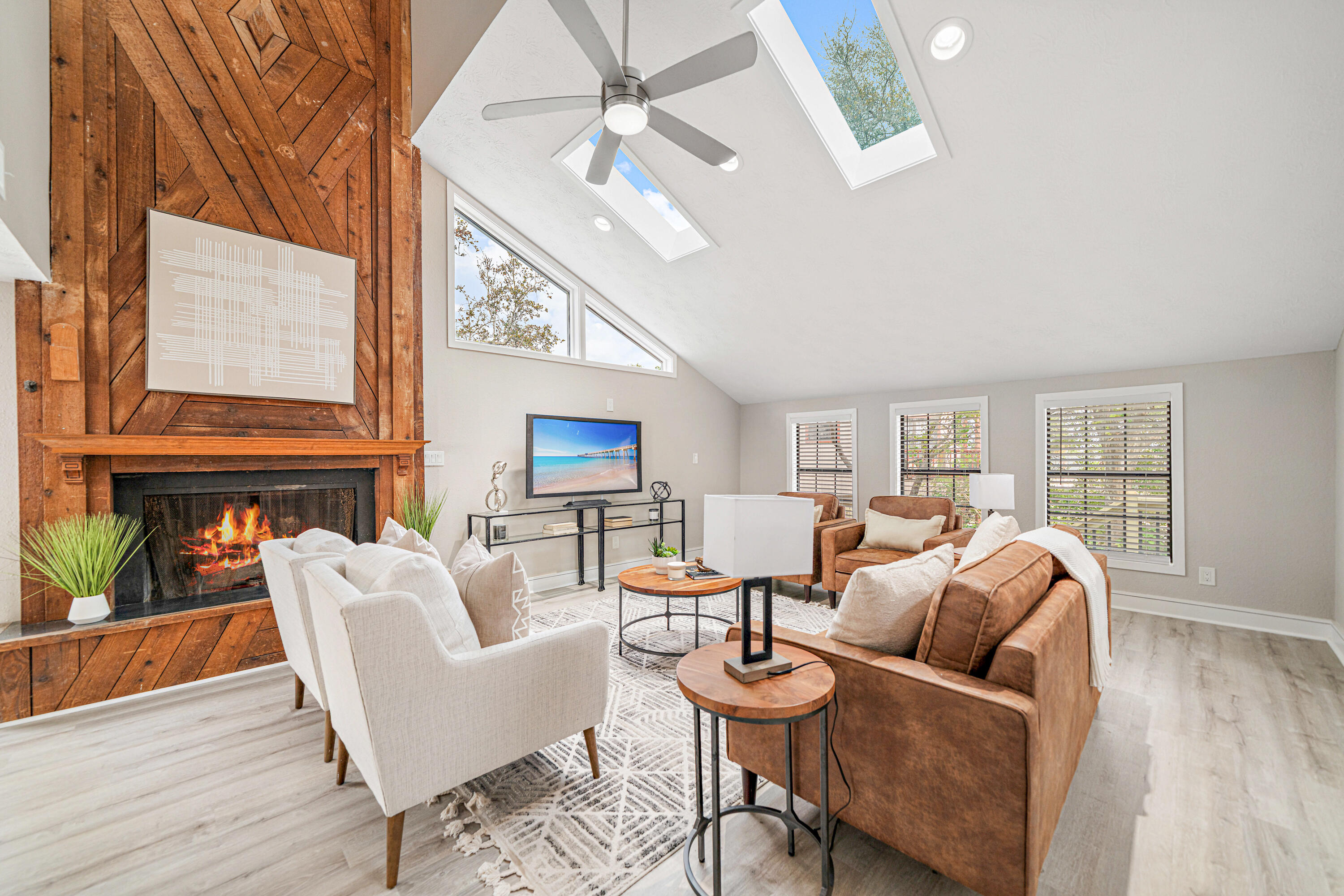 BEACONVIEW - Residential
