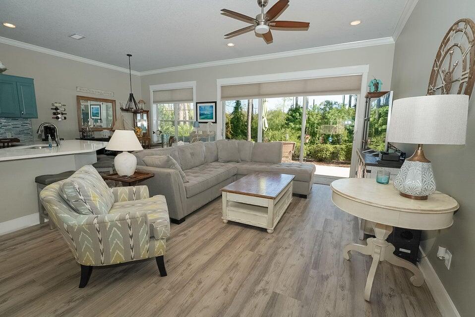 REGATTA BAY - Residential