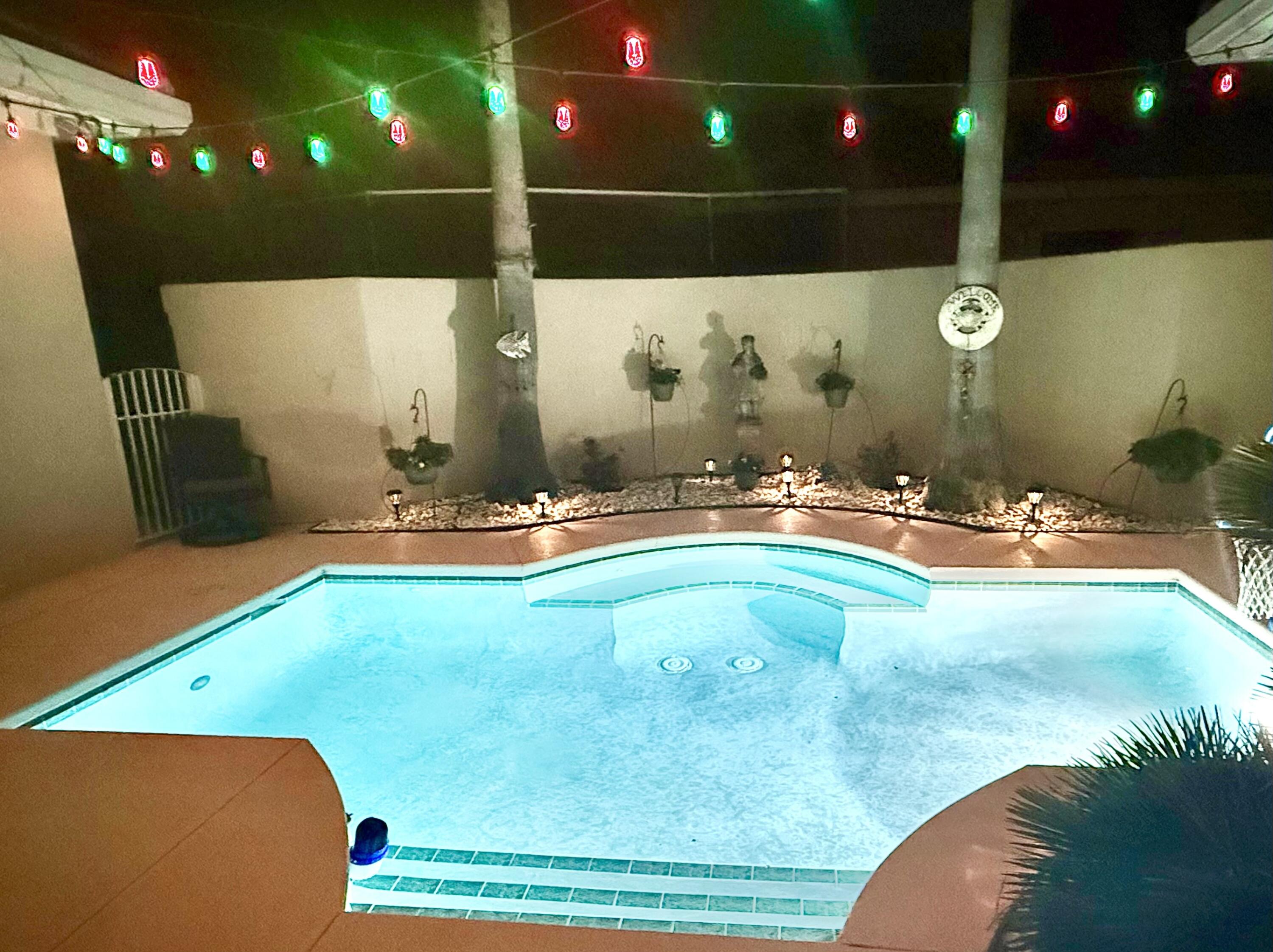 REGATTA BAY - Residential