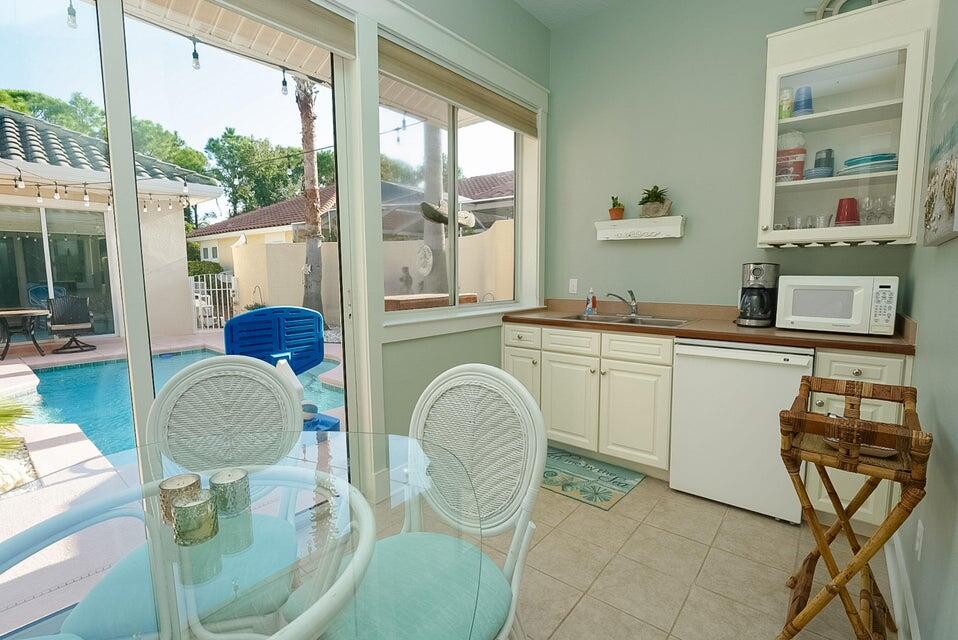 REGATTA BAY - Residential