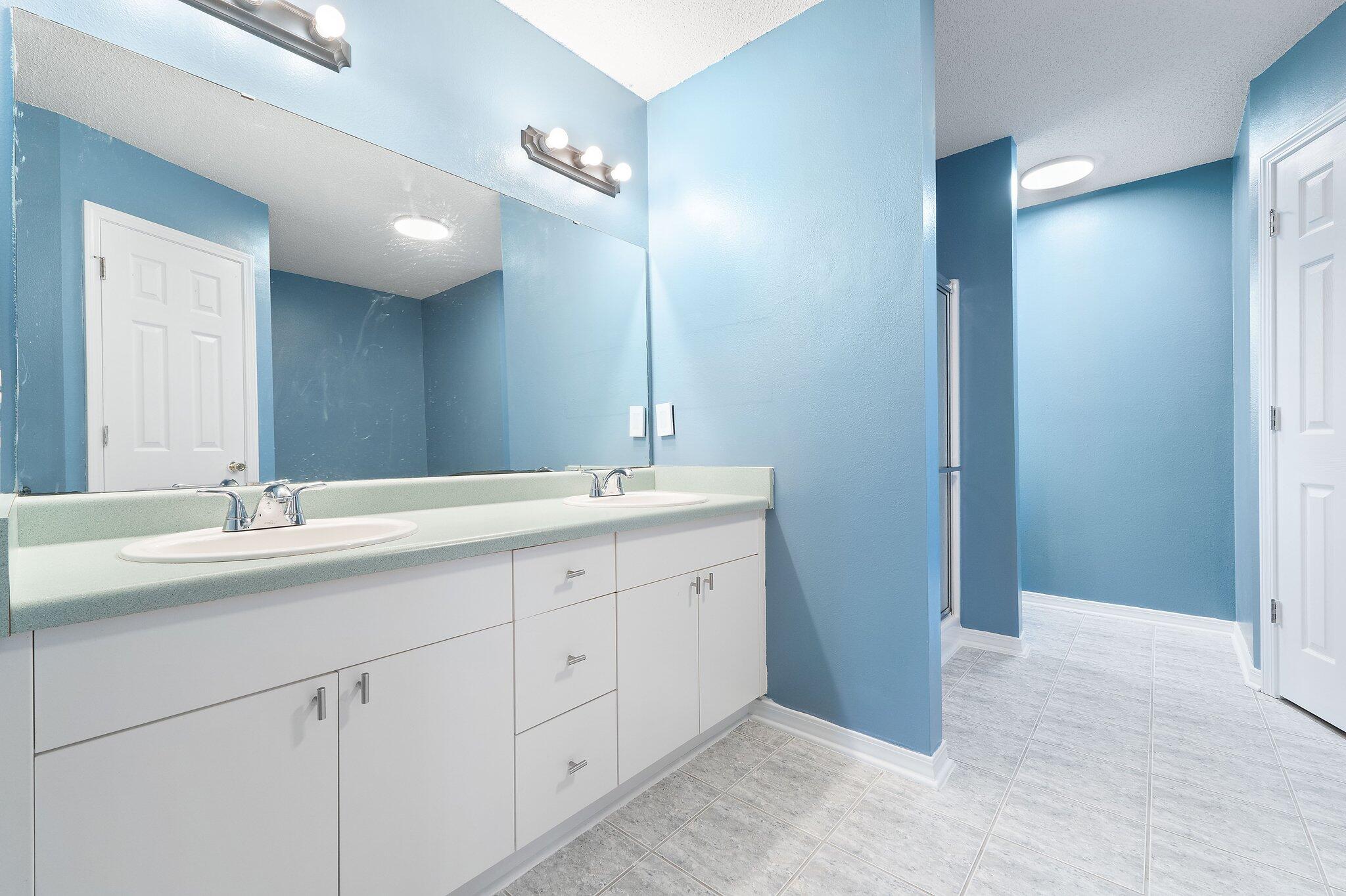 WESTVIEW ESTATES - Residential