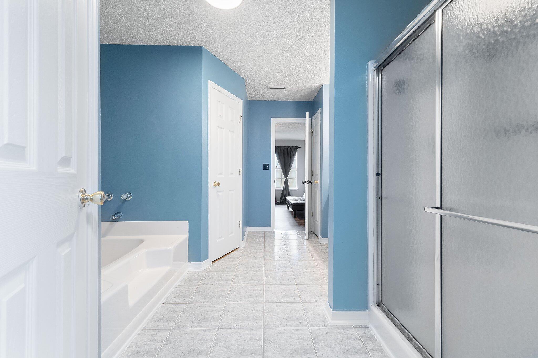 WESTVIEW ESTATES - Residential