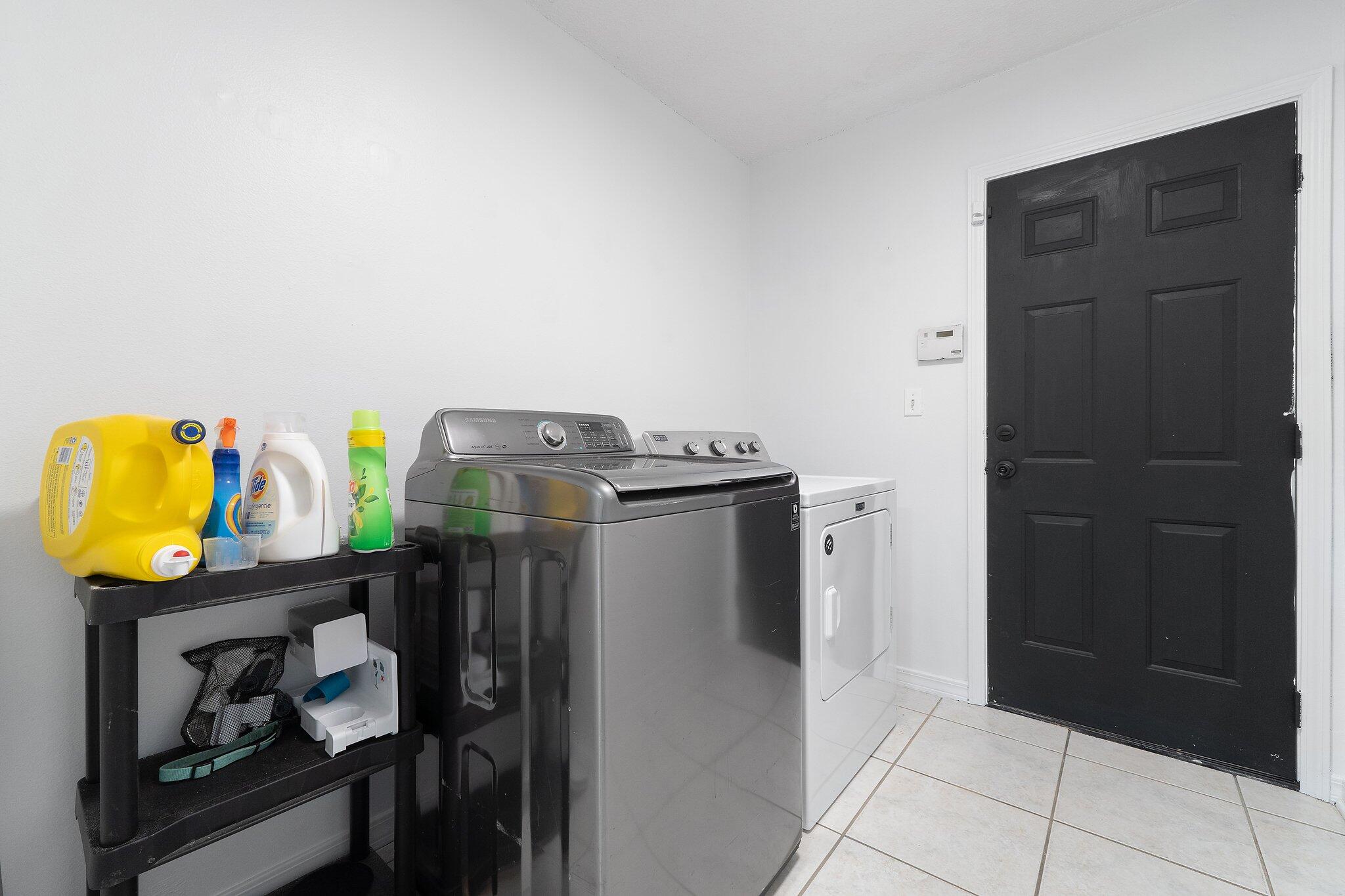 WESTVIEW ESTATES - Residential