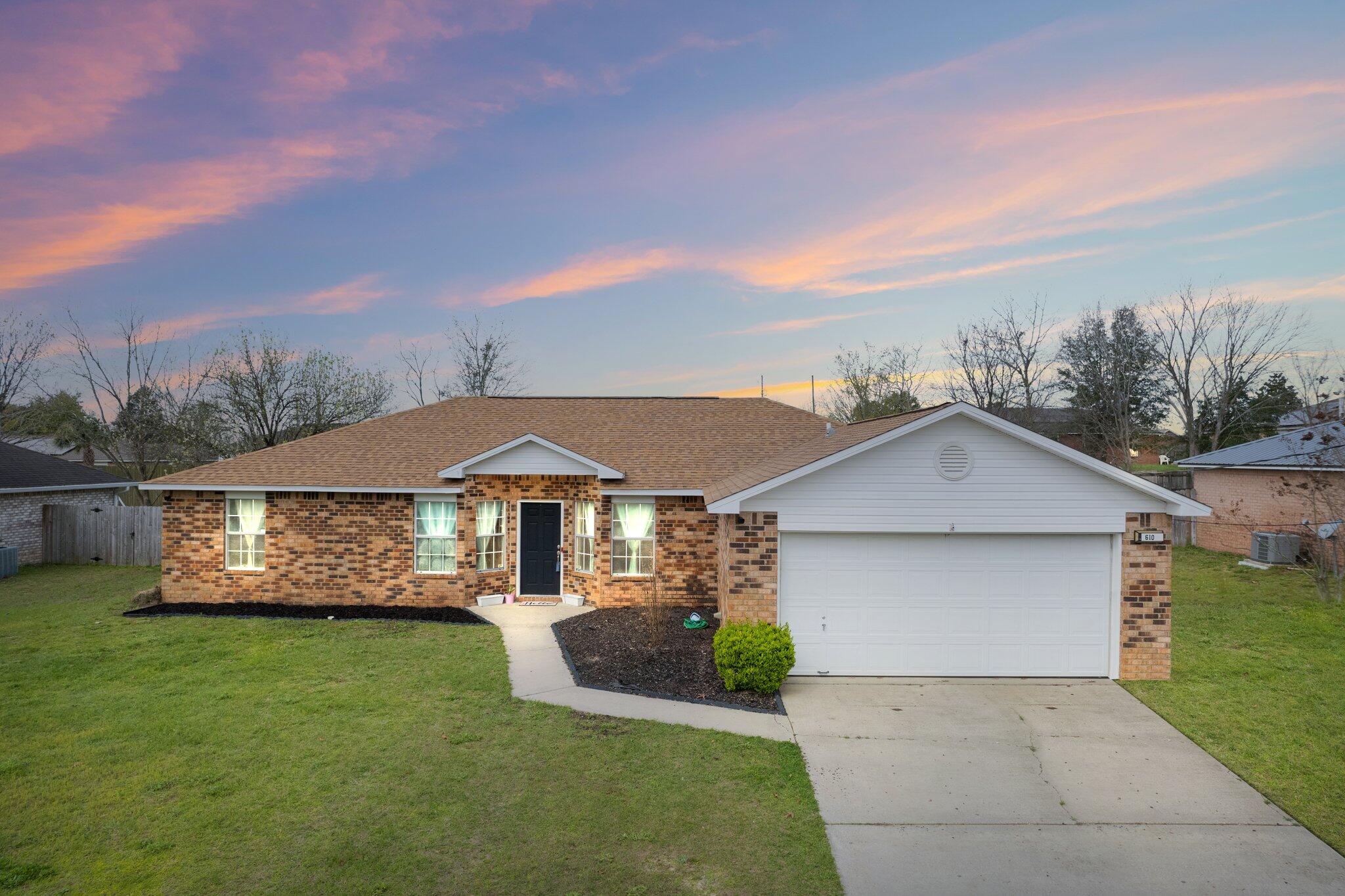 WESTVIEW ESTATES - Residential