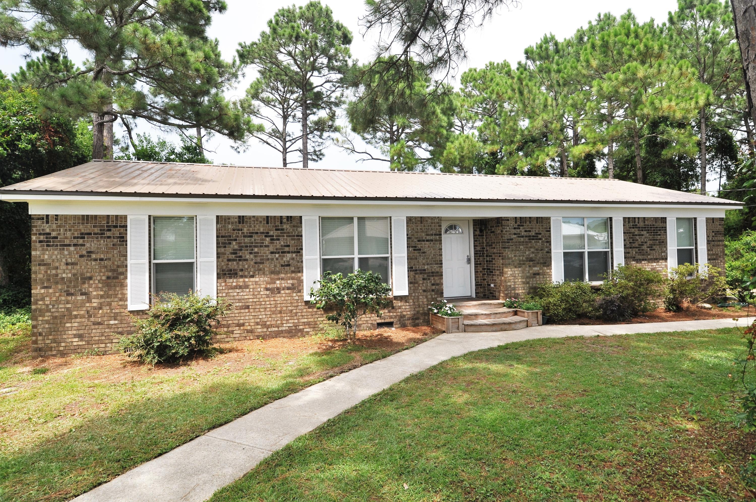 HOLIDAY SHORES ESTATES - Residential