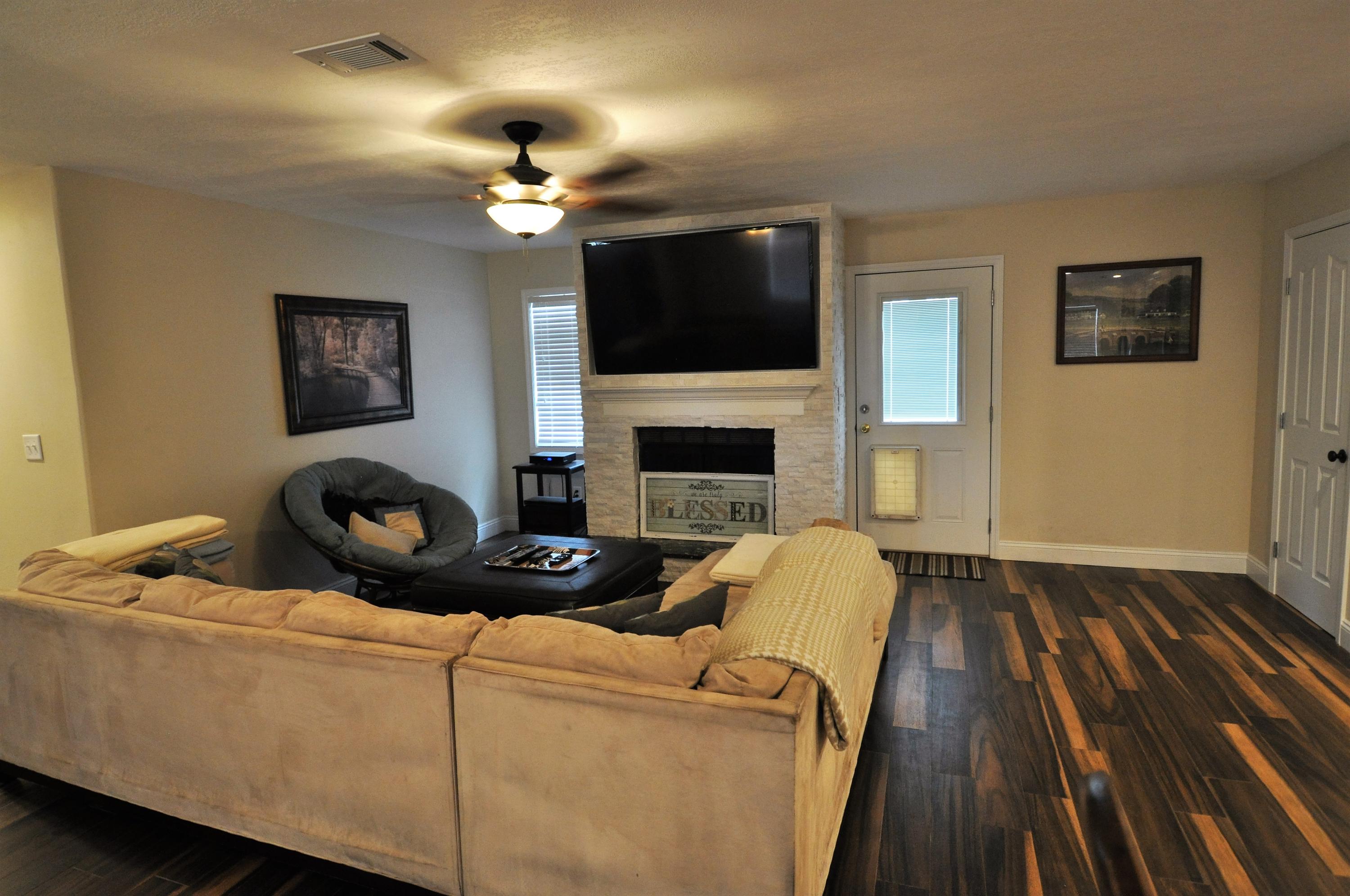 HOLIDAY SHORES ESTATES - Residential