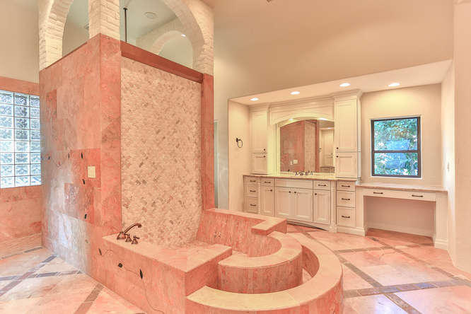 BURNT PINE - Residential