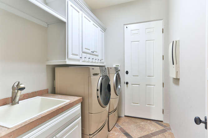 BURNT PINE - Residential