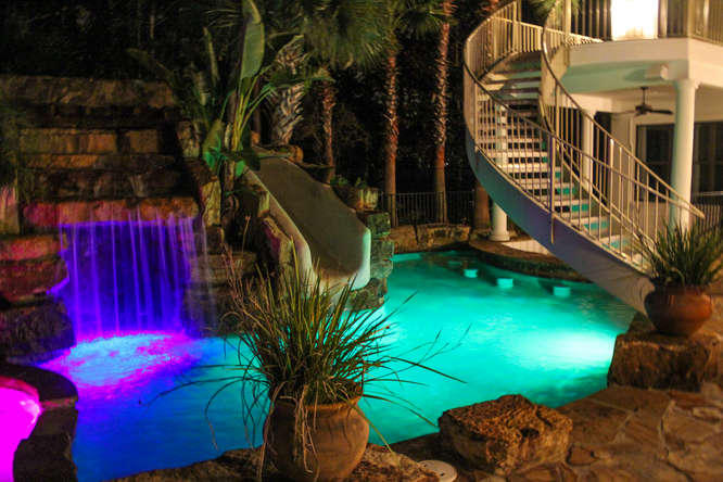 BURNT PINE - Residential