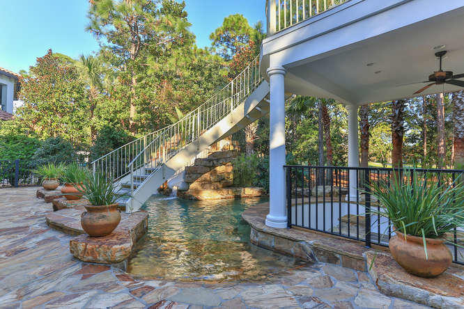 BURNT PINE - Residential