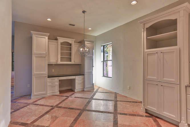 BURNT PINE - Residential