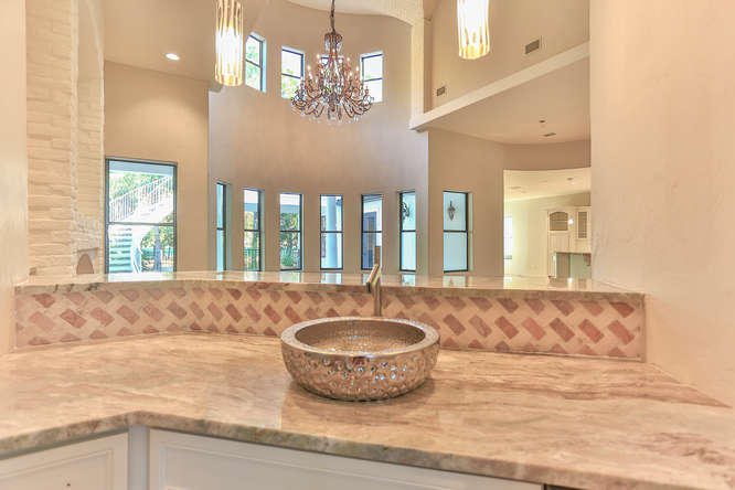 BURNT PINE - Residential