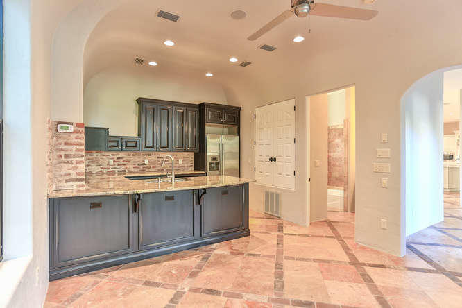 BURNT PINE - Residential