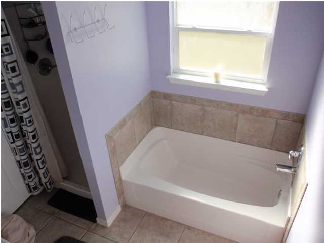 OAKWOOD LAKES ESTATES - Residential