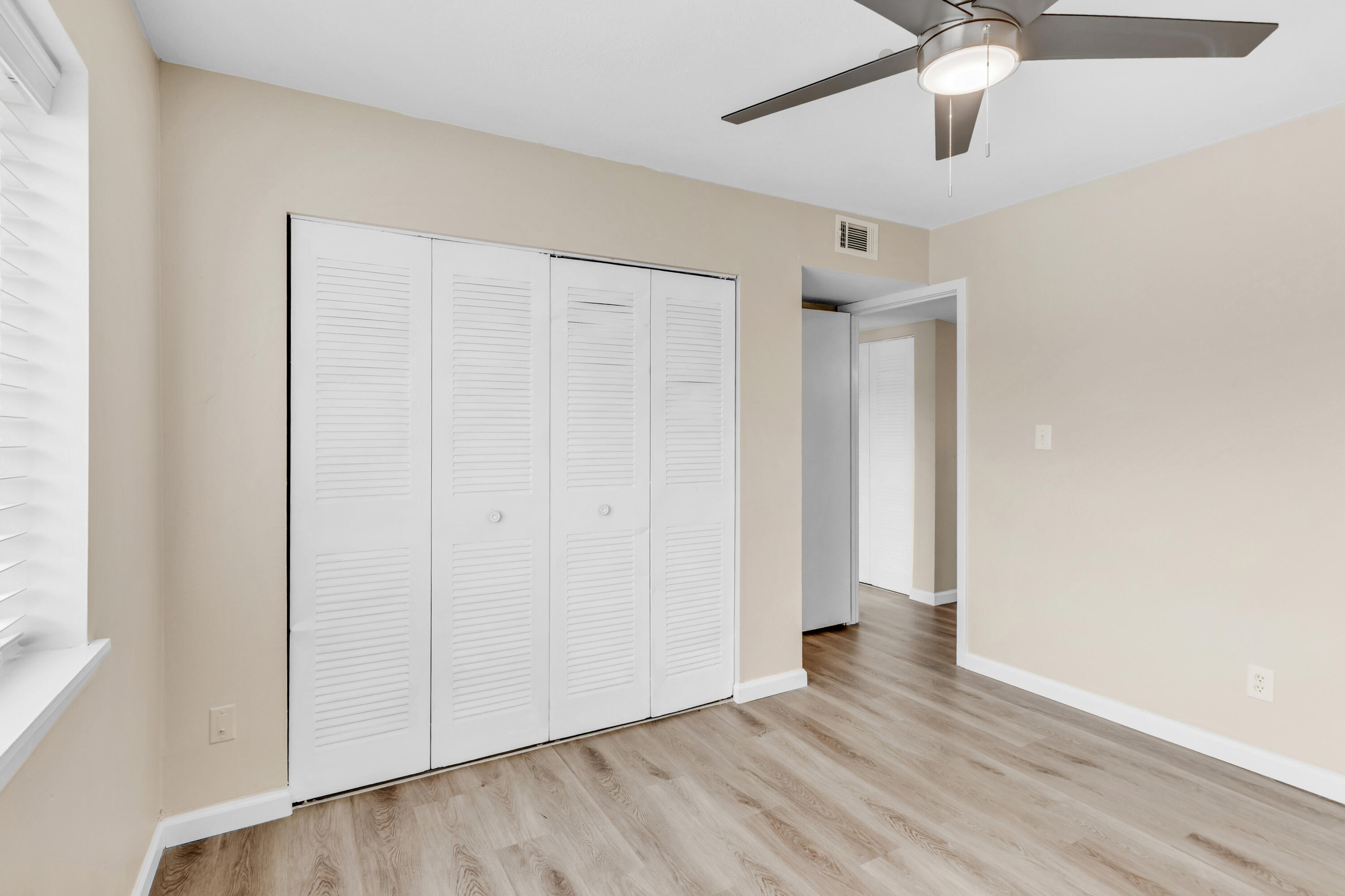 FINISTERRA CONDO - Residential Lease