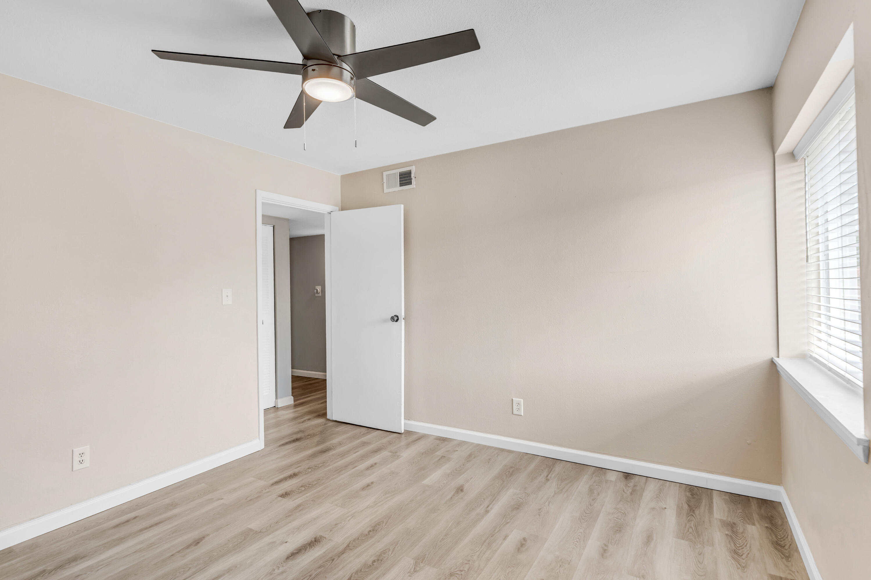 FINISTERRA CONDO - Residential Lease