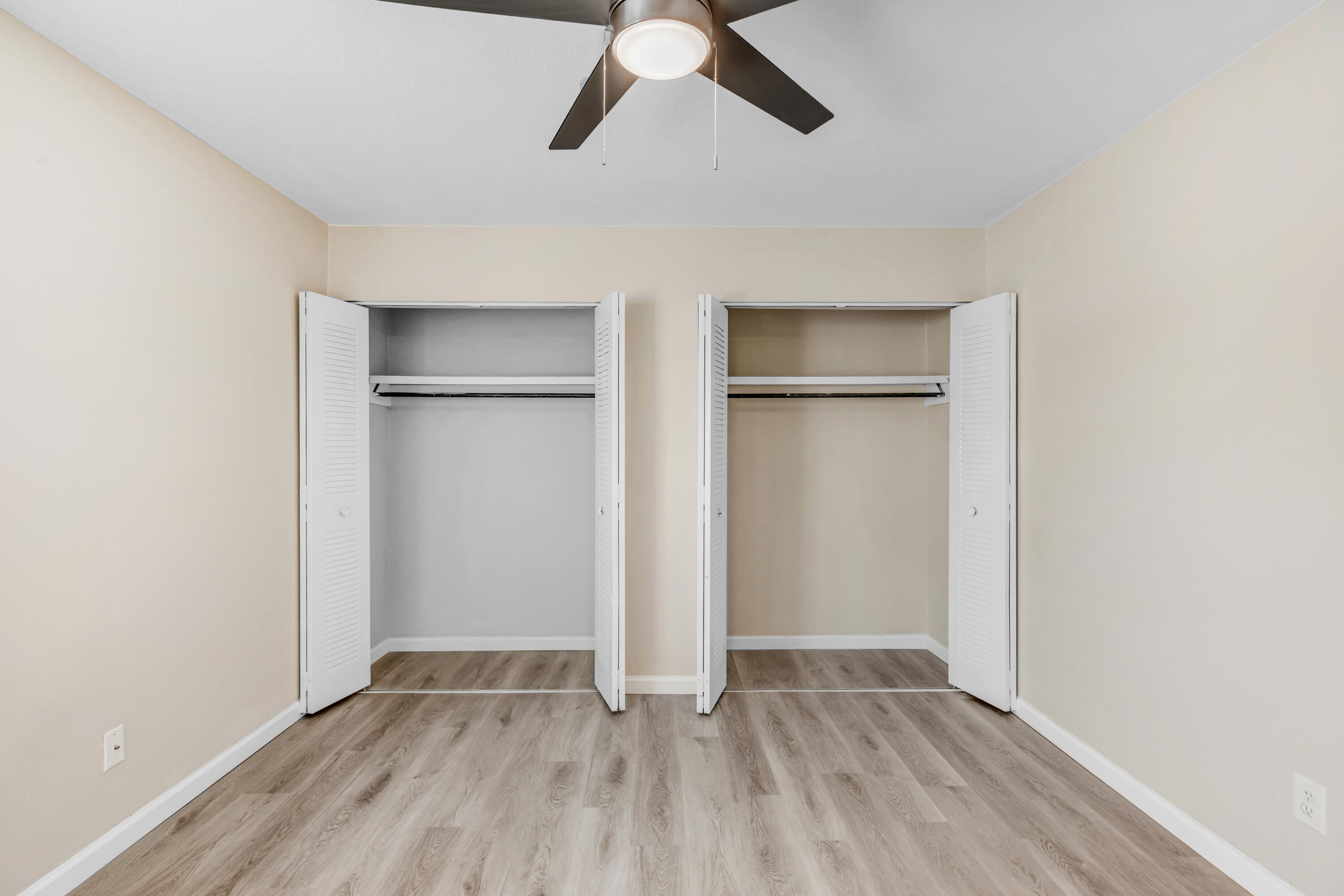 FINISTERRA CONDO - Residential Lease