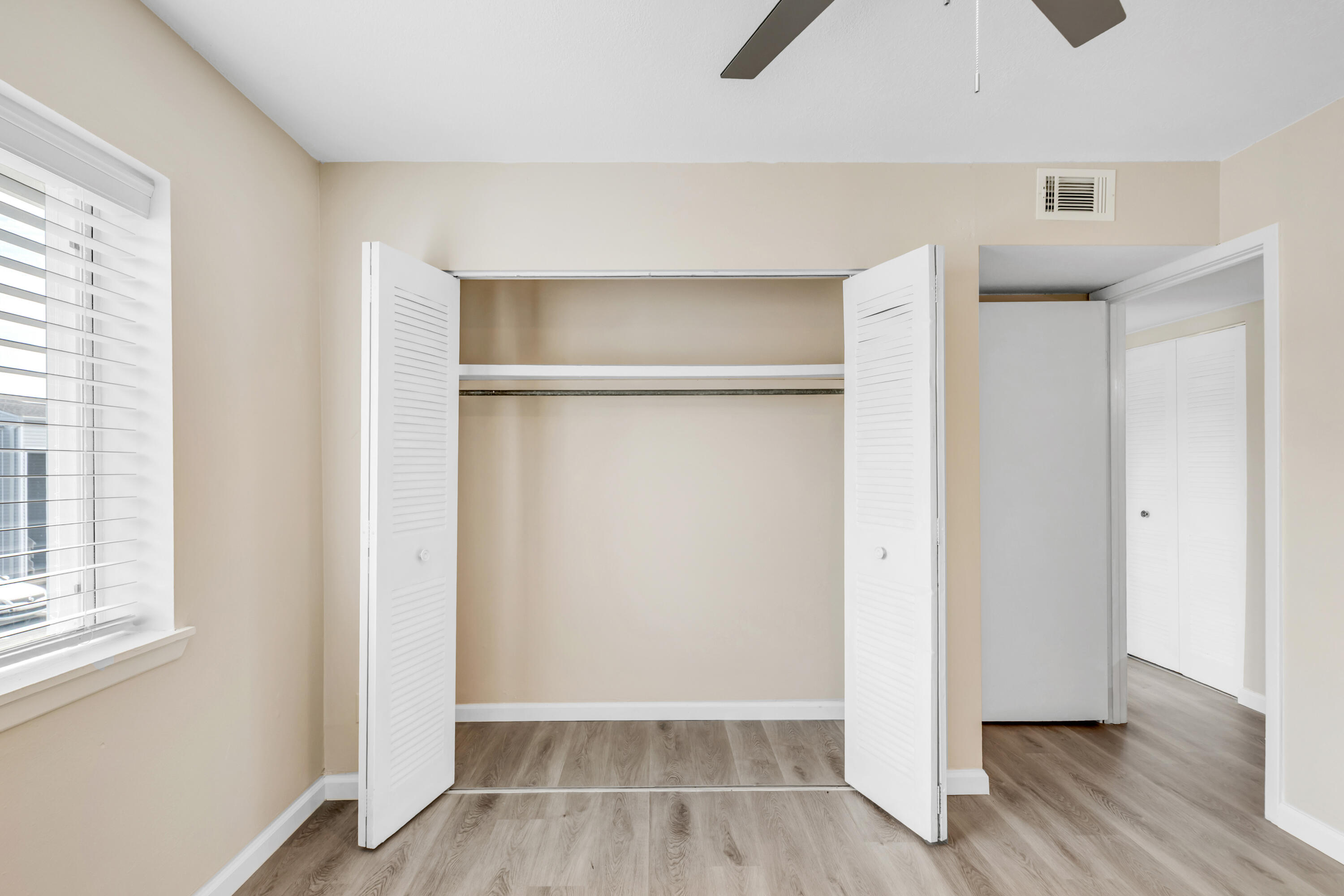 FINISTERRA CONDO - Residential Lease