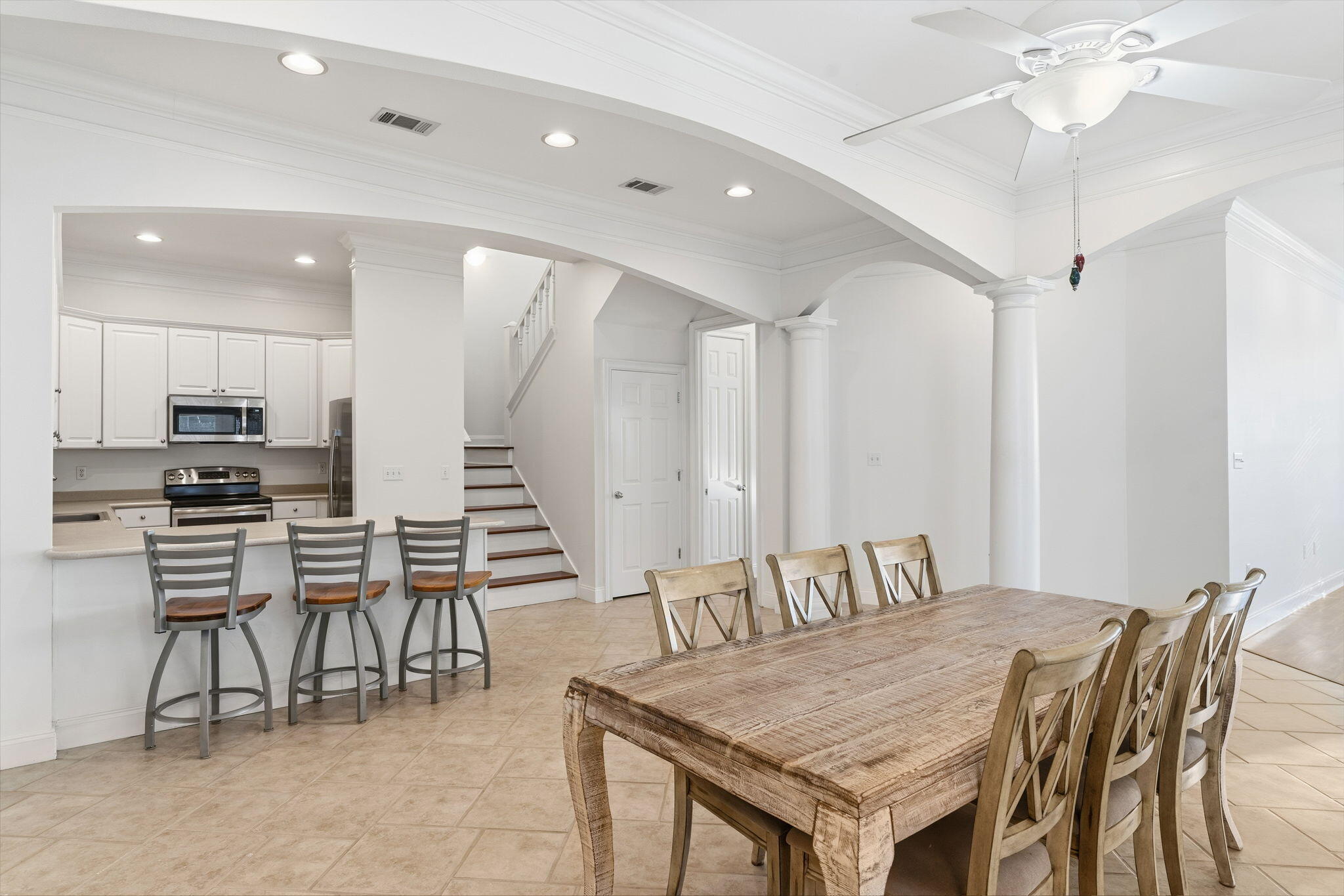 FAIRWAY VILLAS - Residential