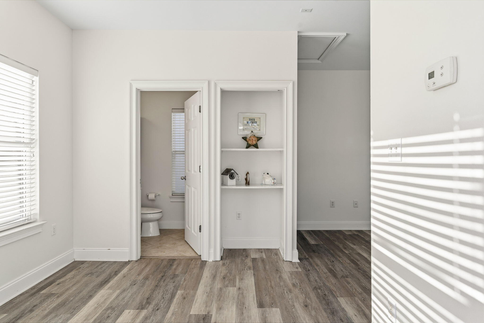 FAIRWAY VILLAS - Residential