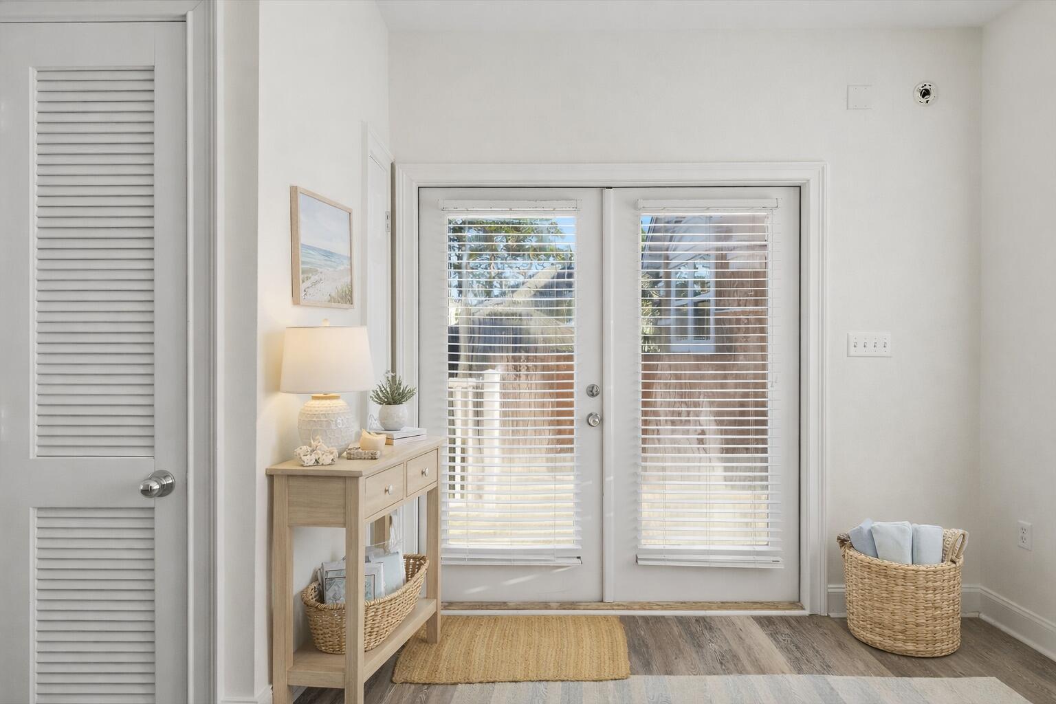 FAIRWAY VILLAS - Residential