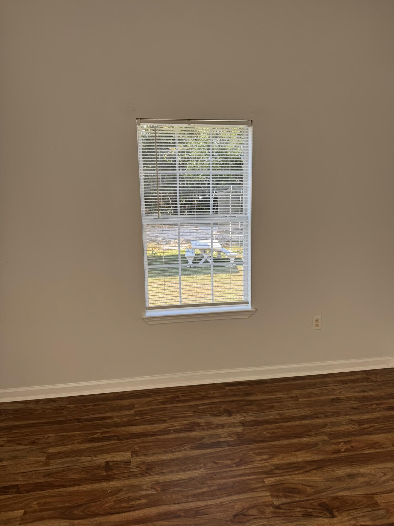 BAY GROVE - Residential Lease