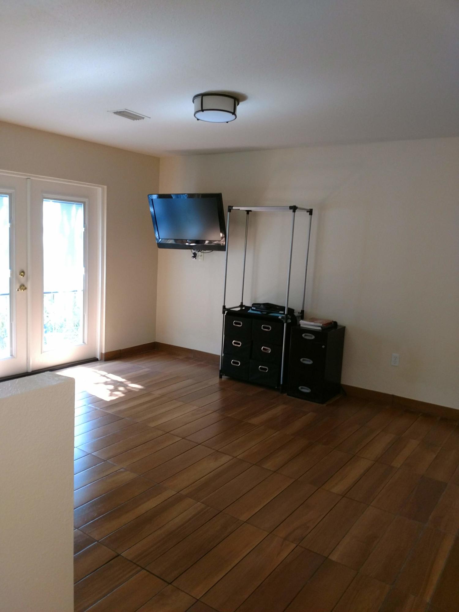 SHADY OAKS - Residential