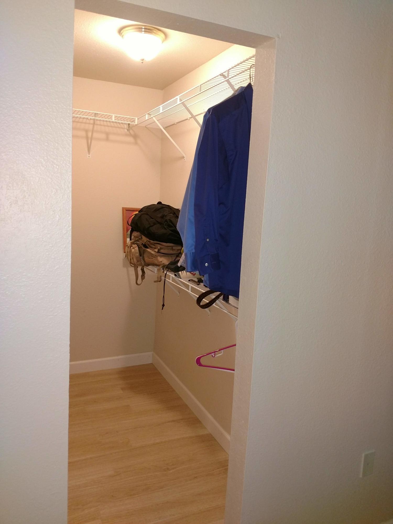 SHADY OAKS - Residential