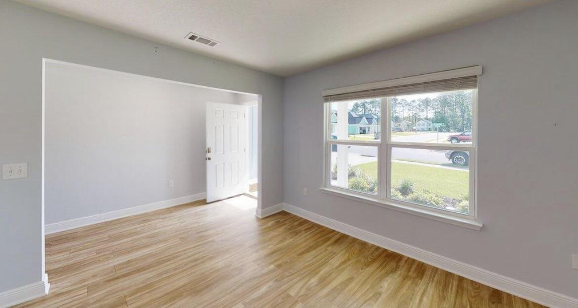 HERITAGE OAKS - Residential
