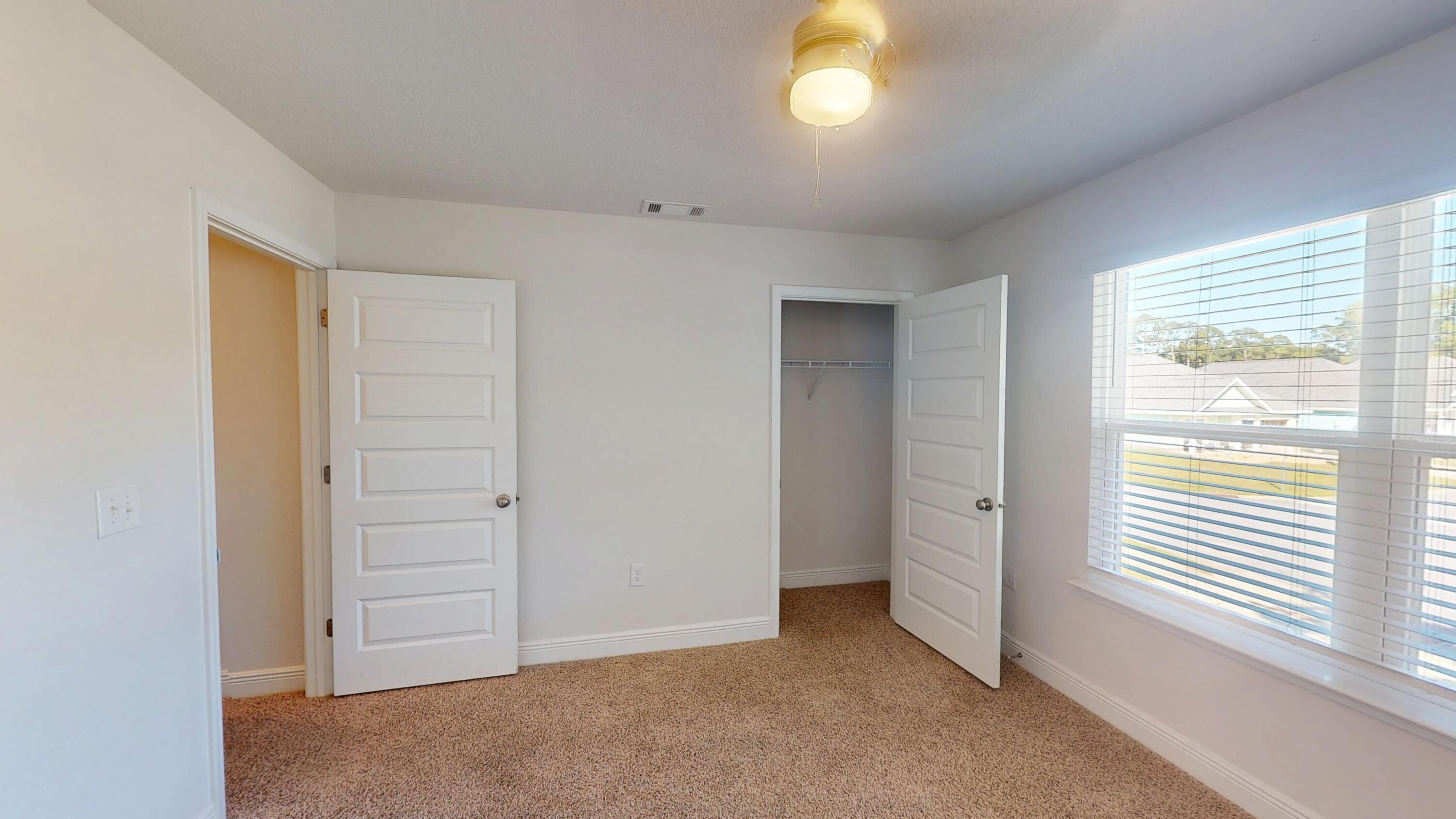 HERITAGE OAKS - Residential