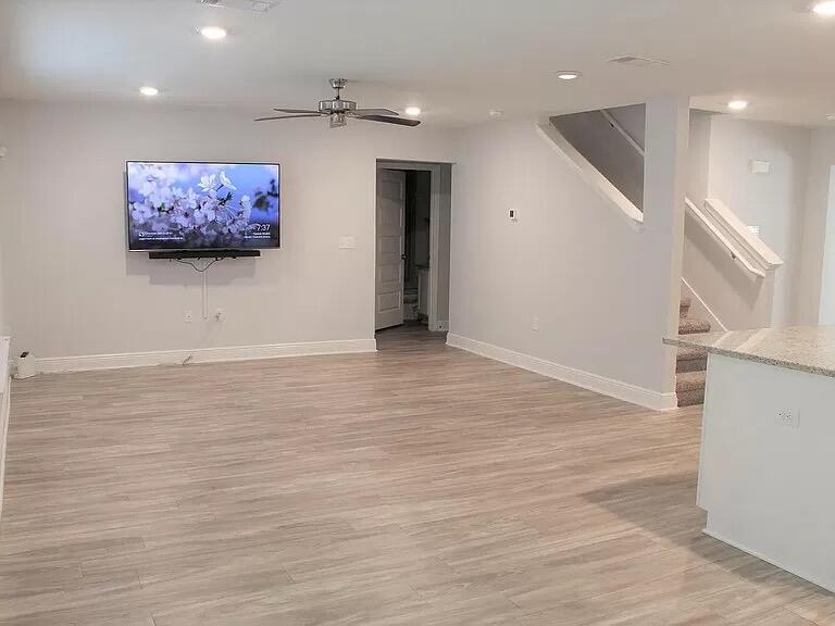 HERITAGE OAKS - Residential