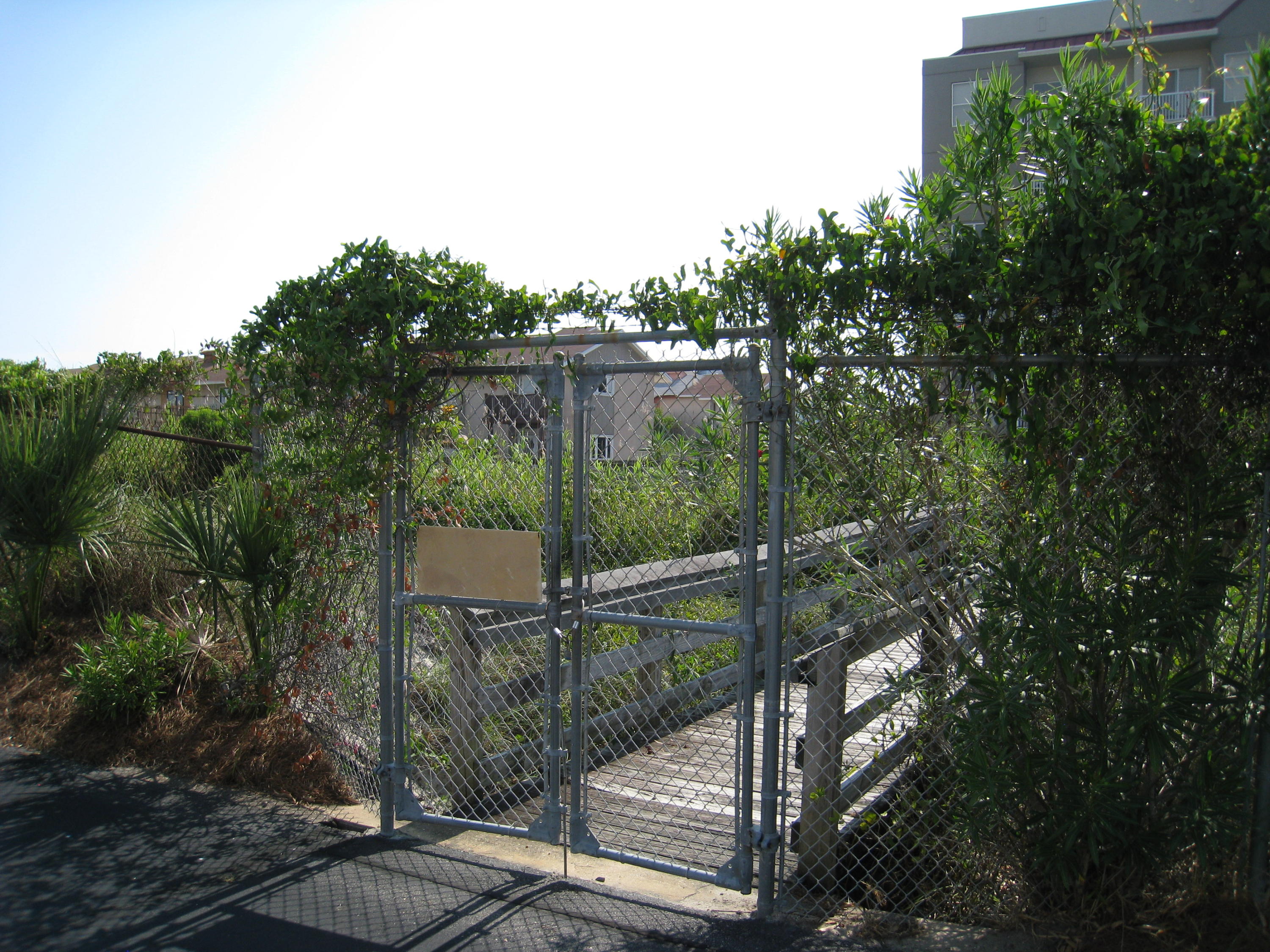 CLIPPER COVE T/H - Residential