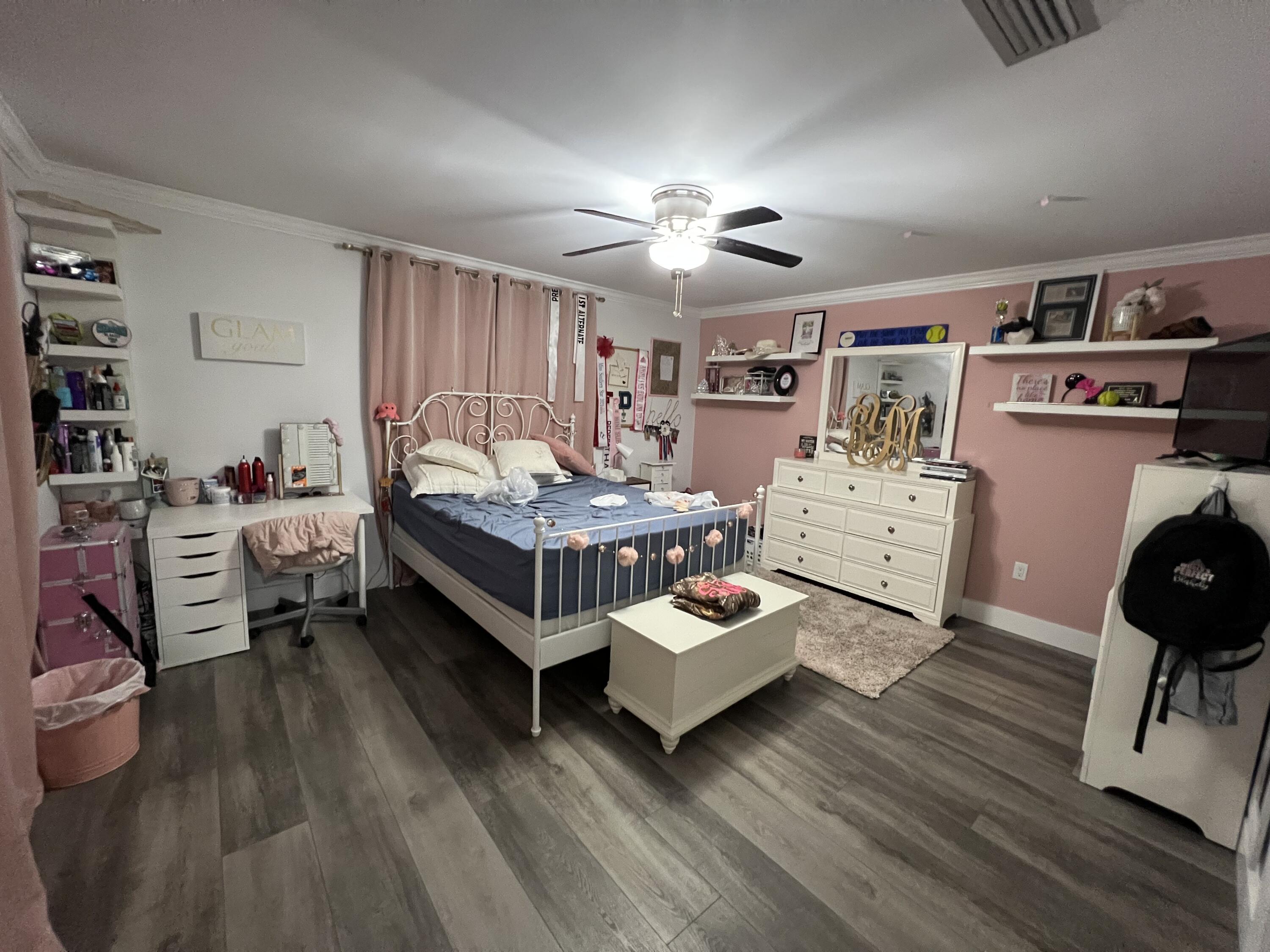 COLONY ESTATES - Residential