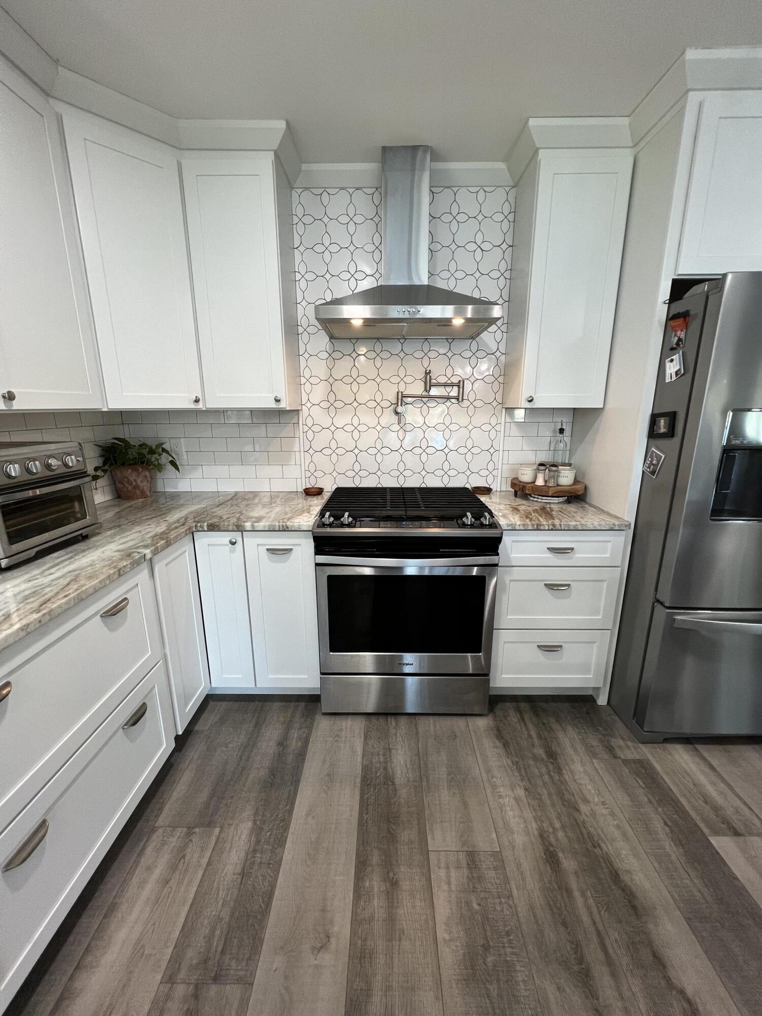 COLONY ESTATES - Residential