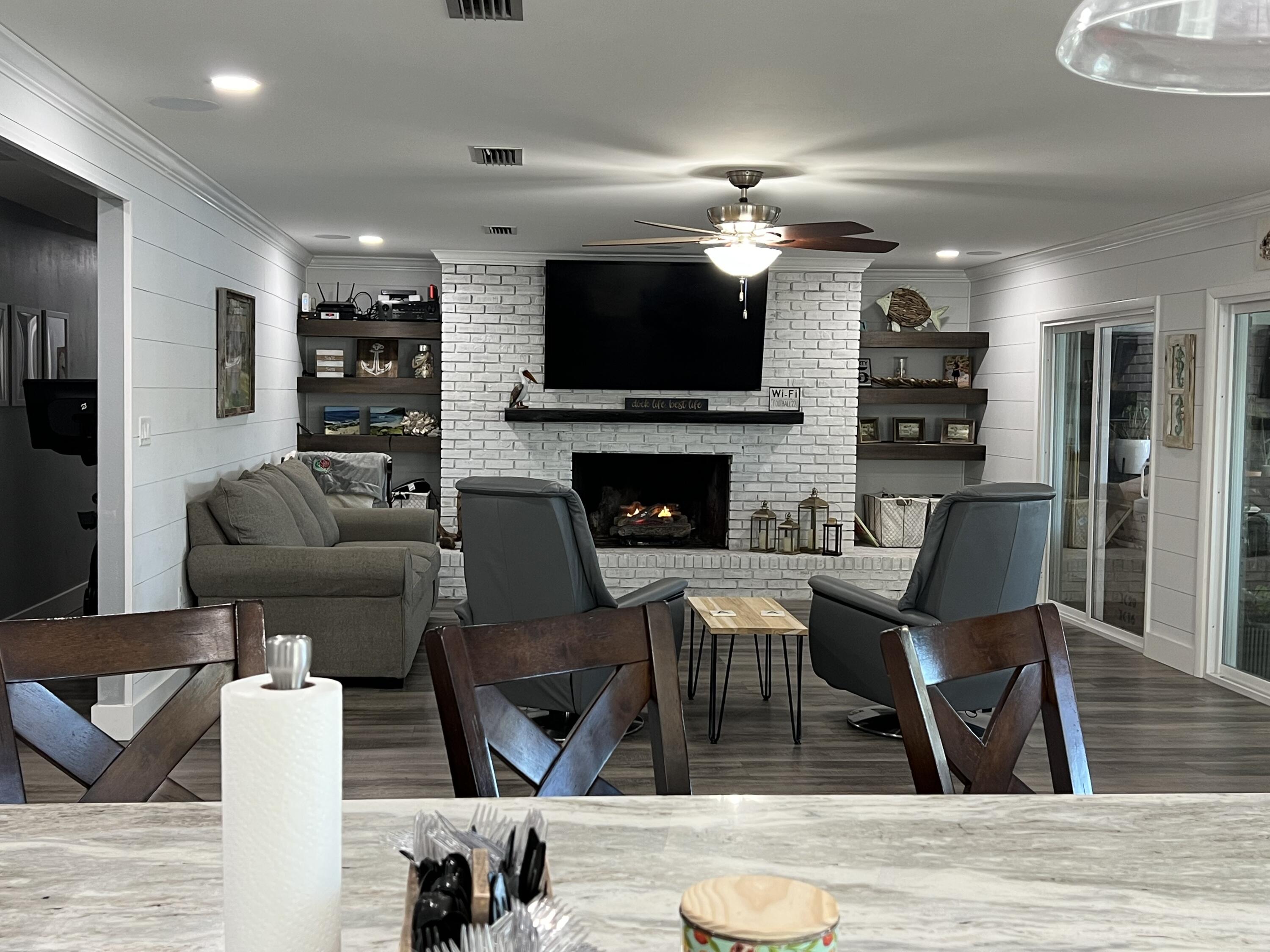 COLONY ESTATES - Residential