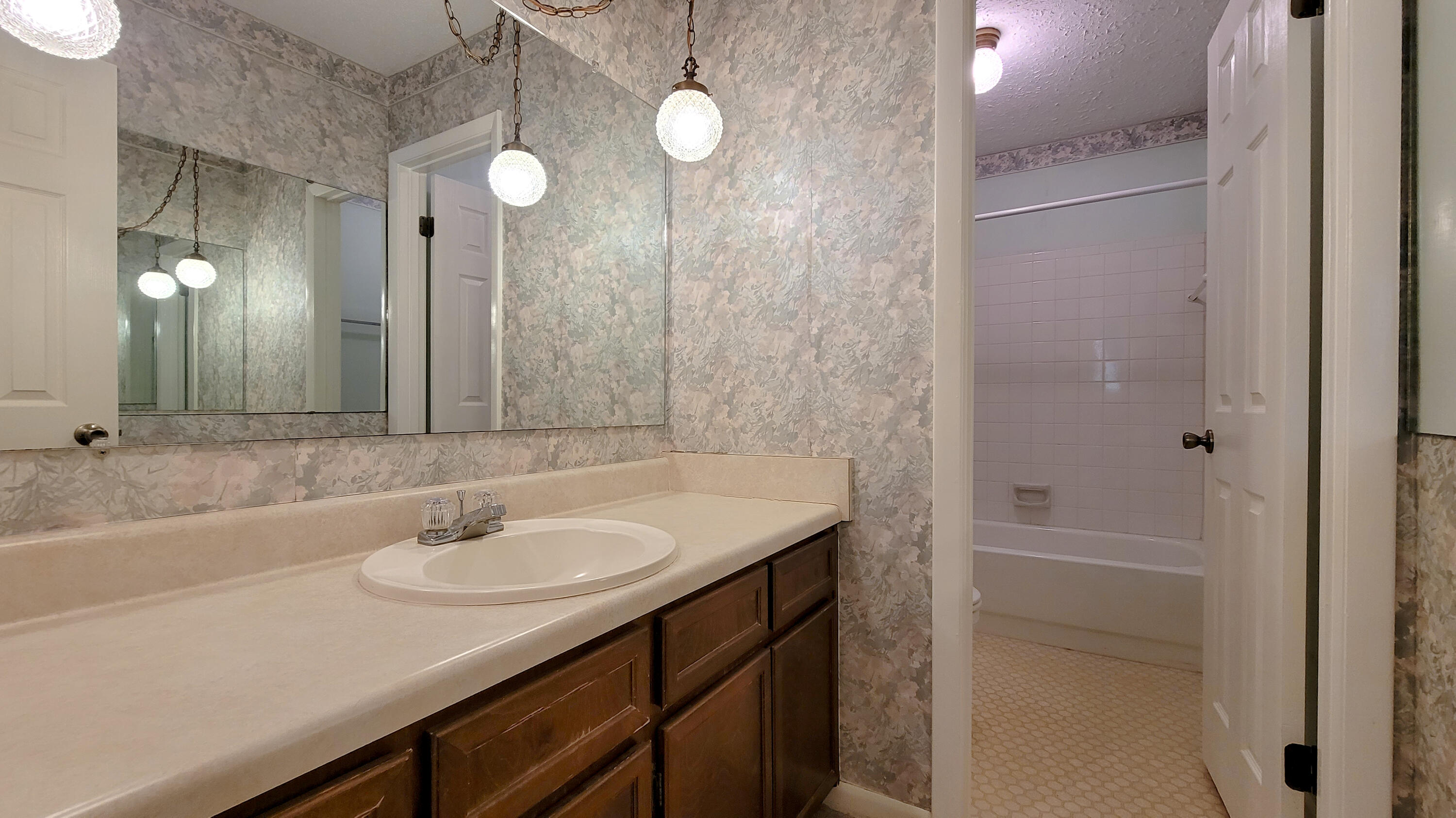 PINEDALE 2ND - Residential