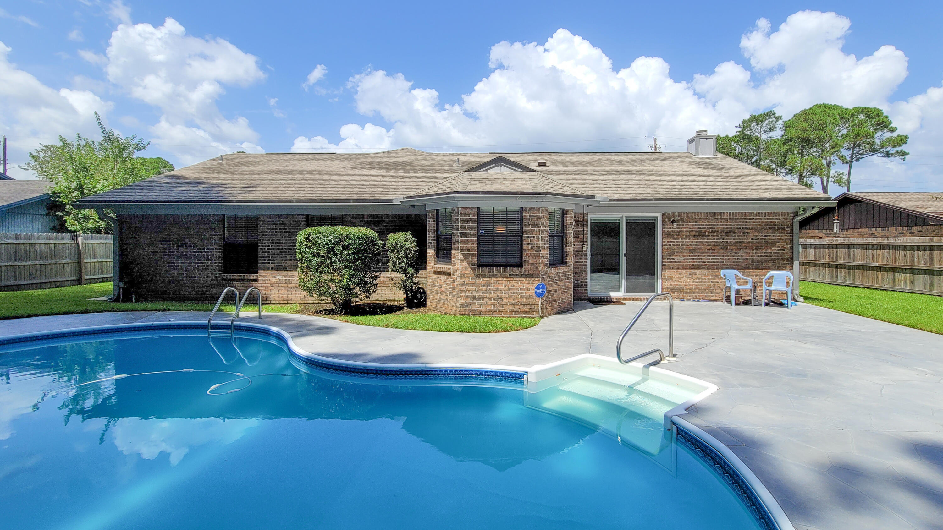 PINEDALE 2ND - Residential