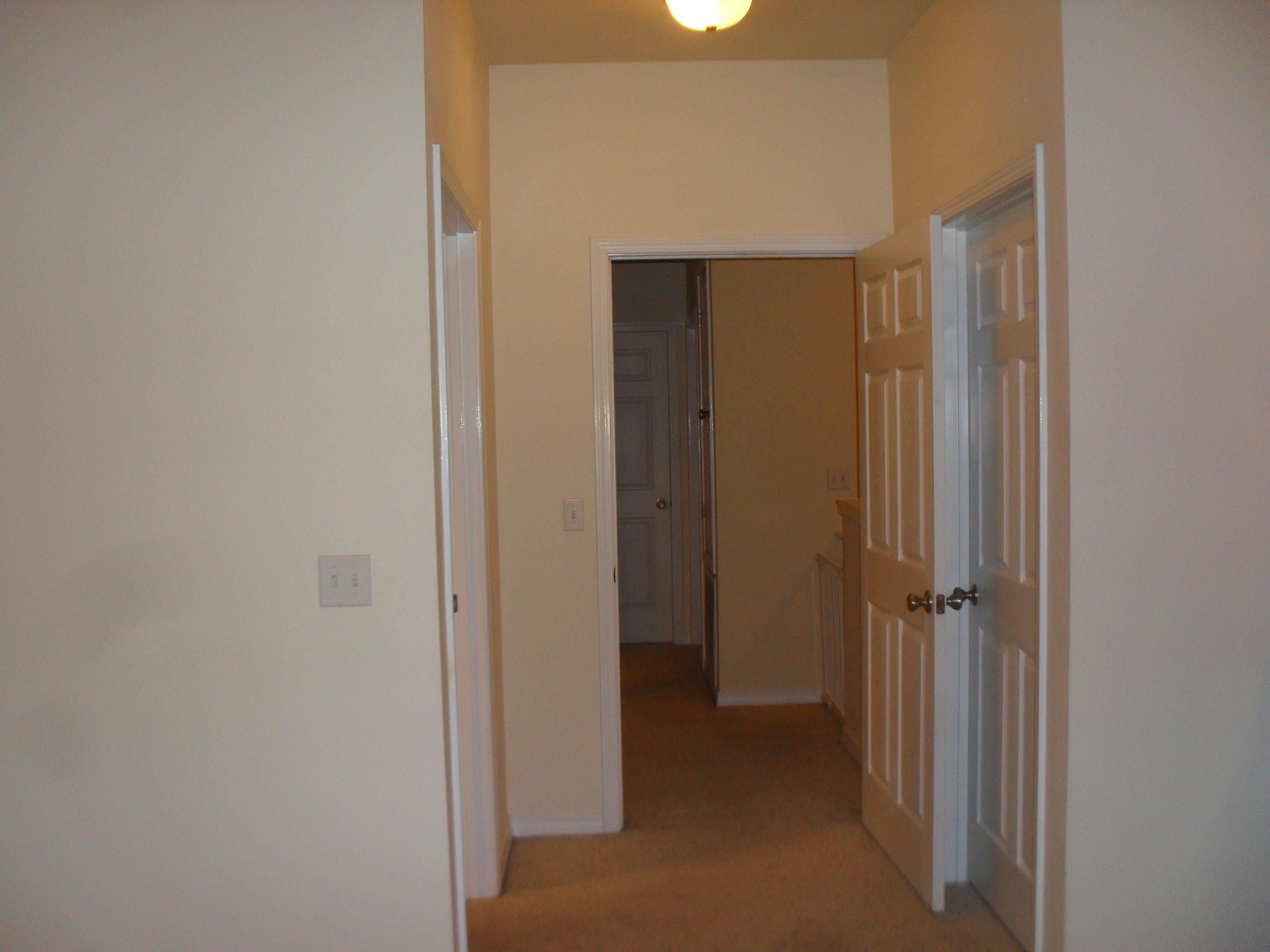 MERIDIAN SQUARE T/H - Residential