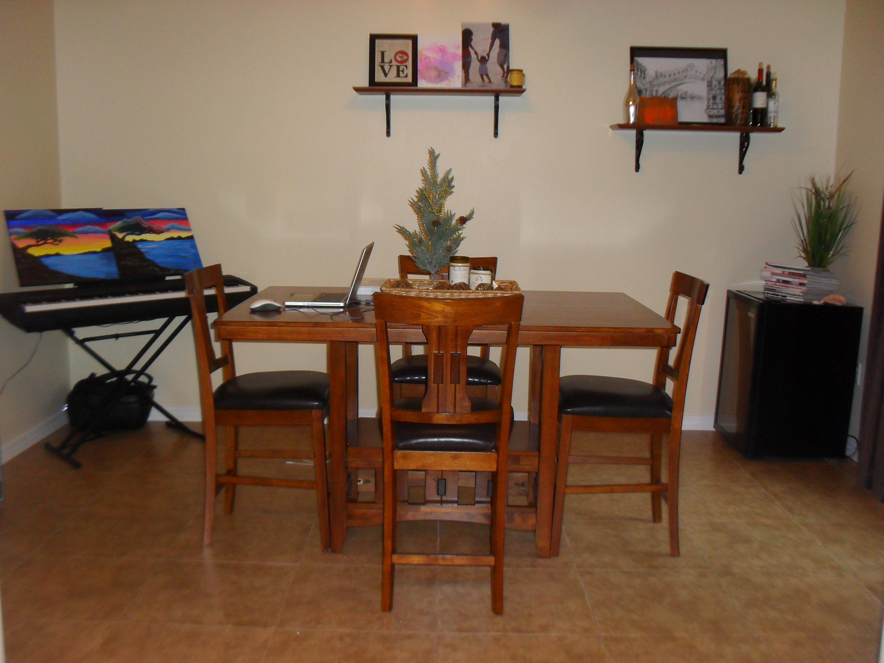 MERIDIAN SQUARE T/H - Residential