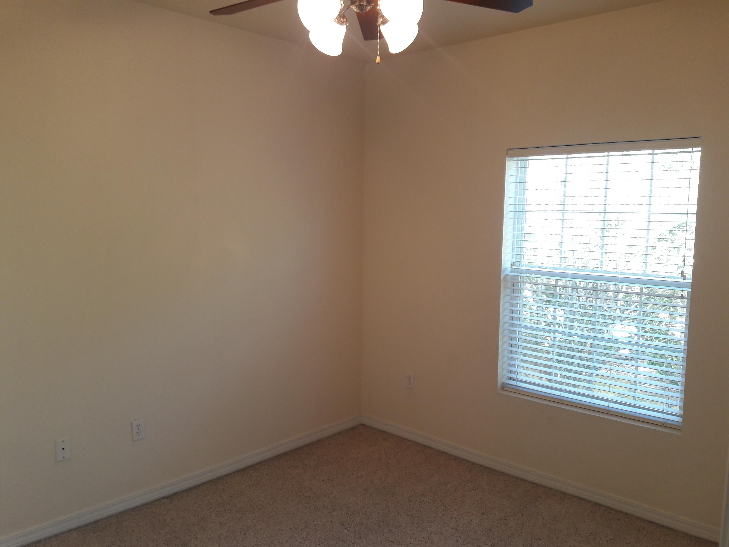 MERIDIAN SQUARE T/H - Residential