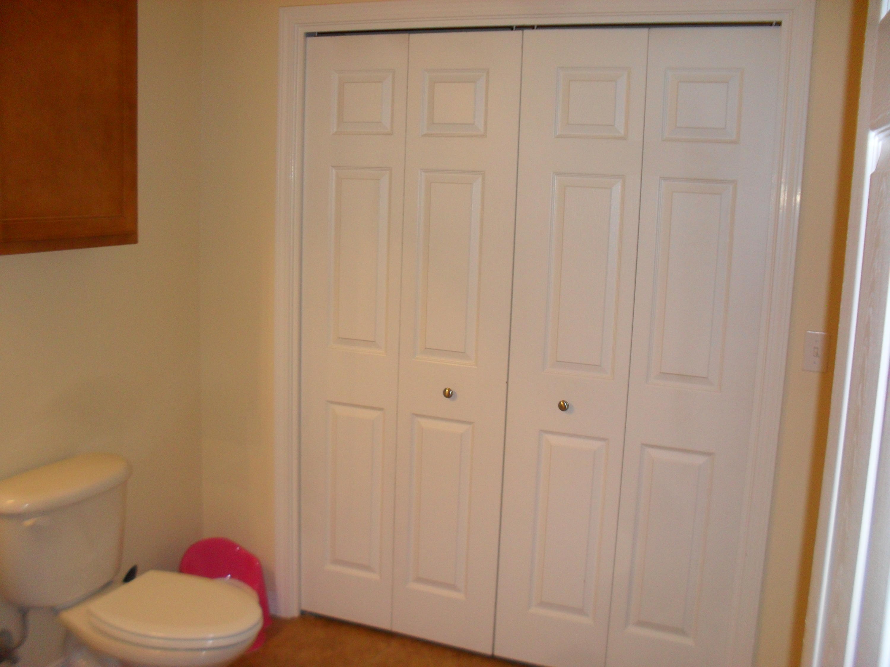 MERIDIAN SQUARE T/H - Residential