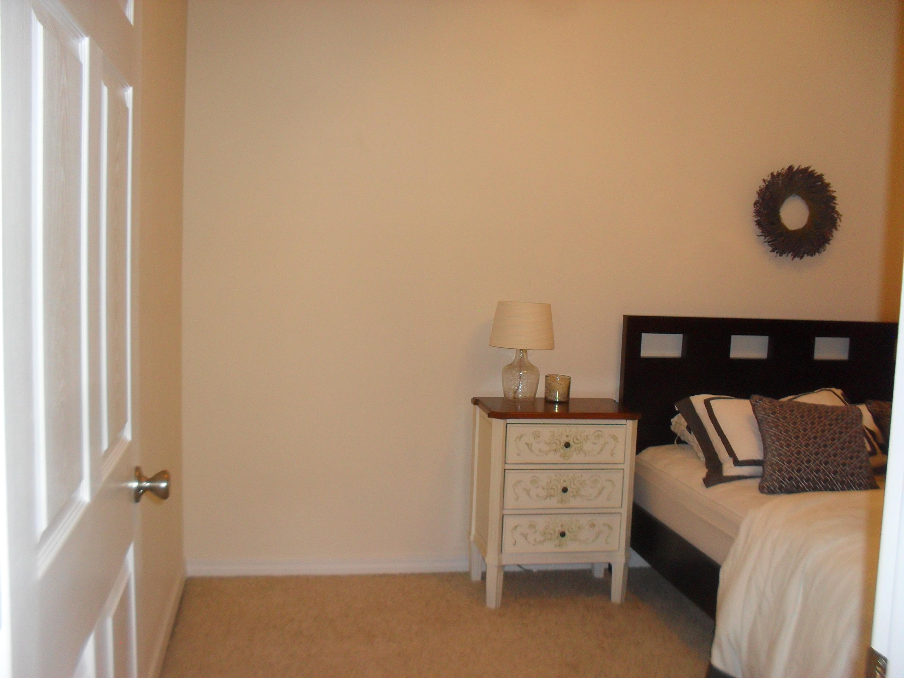 MERIDIAN SQUARE T/H - Residential