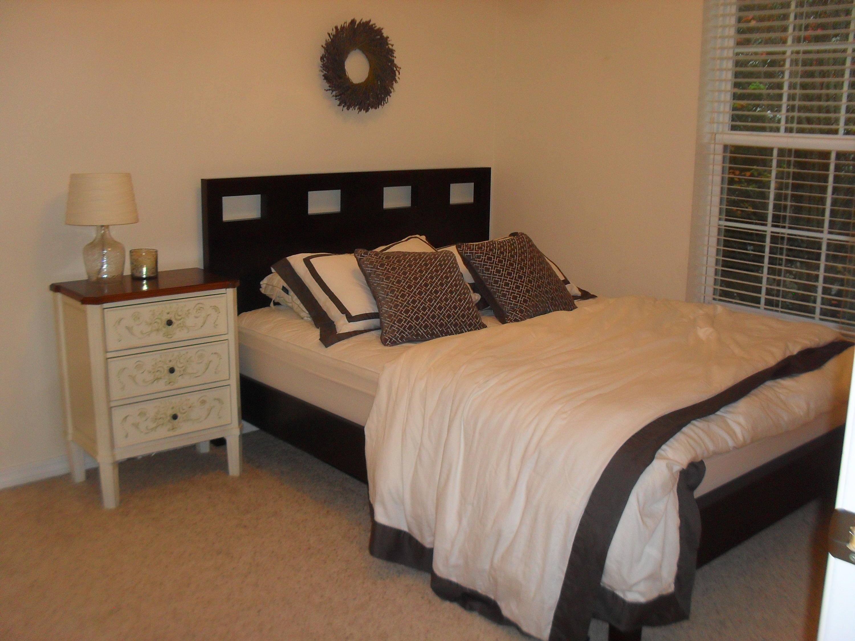 MERIDIAN SQUARE T/H - Residential