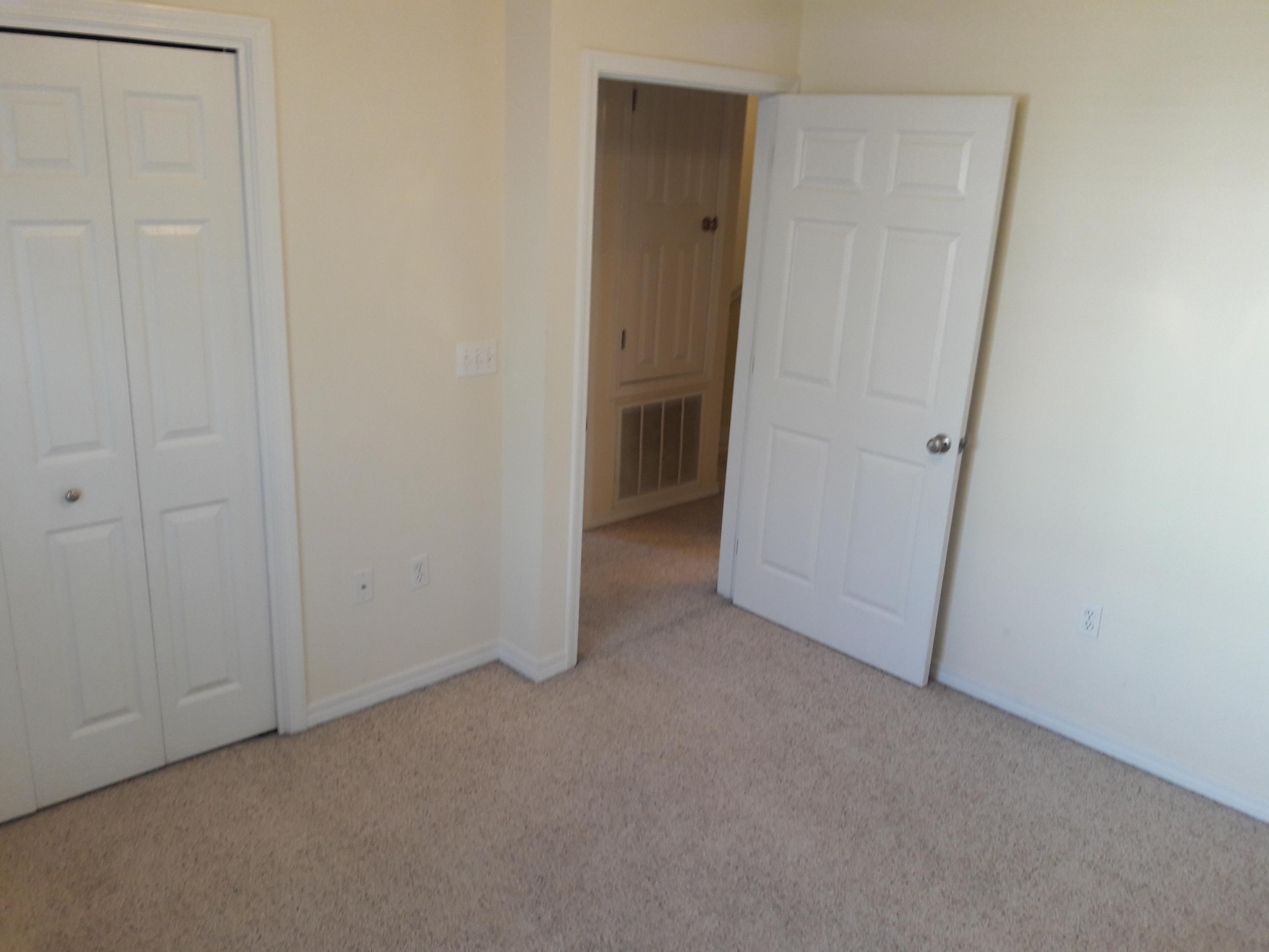 MERIDIAN SQUARE T/H - Residential