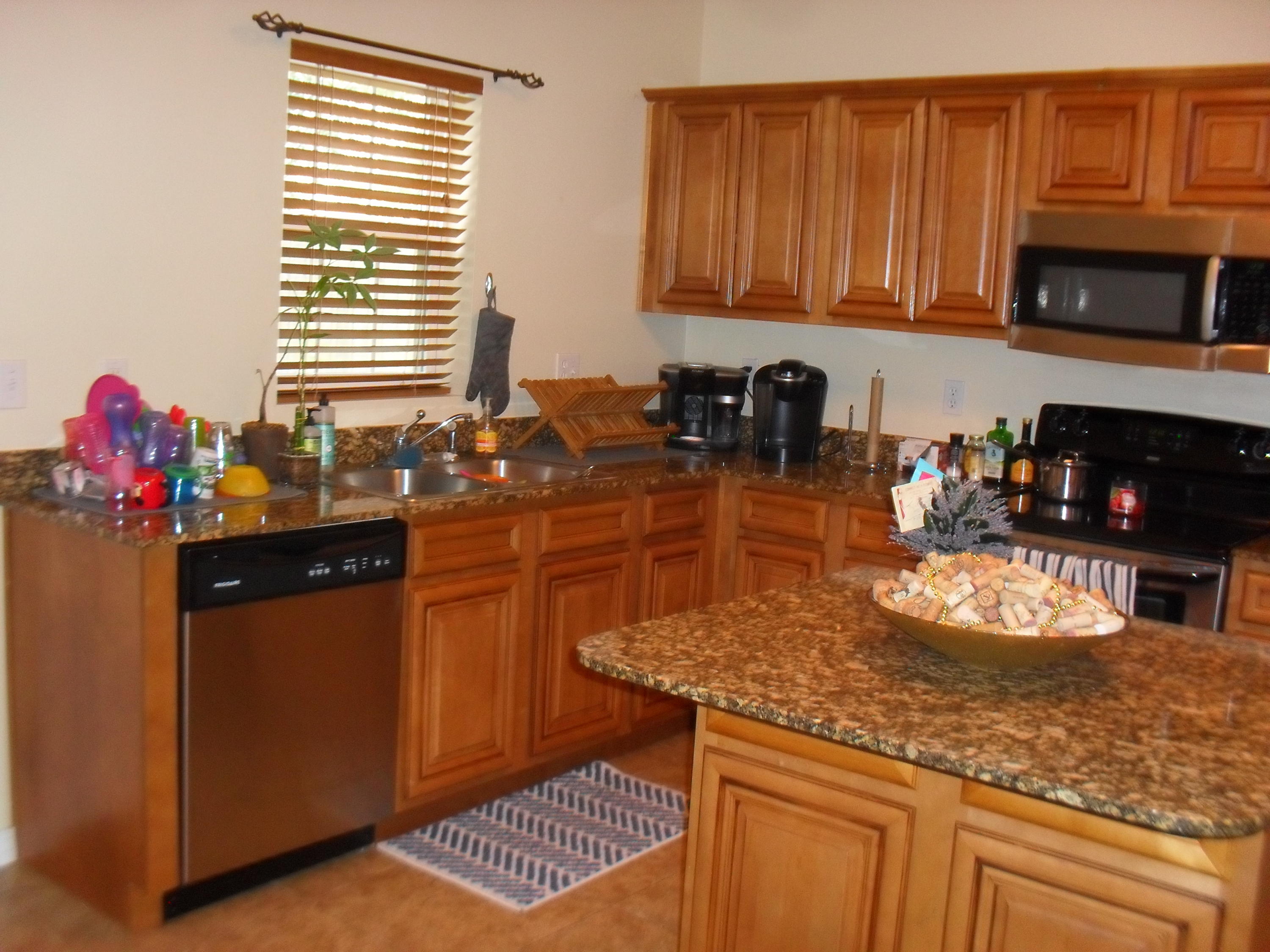 MERIDIAN SQUARE T/H - Residential