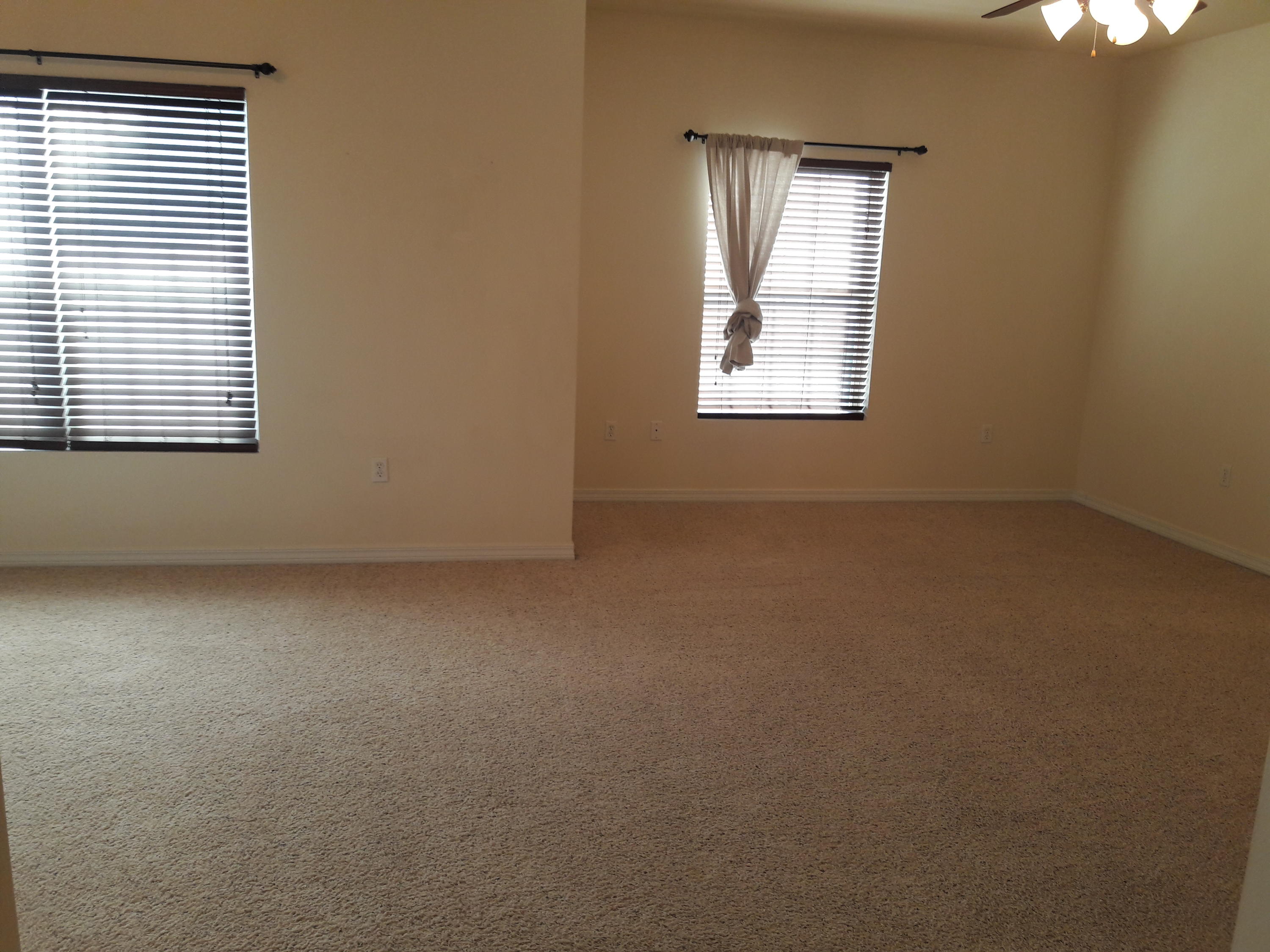 MERIDIAN SQUARE T/H - Residential